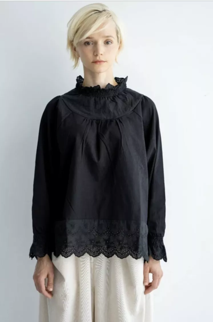 NEW秋季新品~多層次蕾絲罩衫