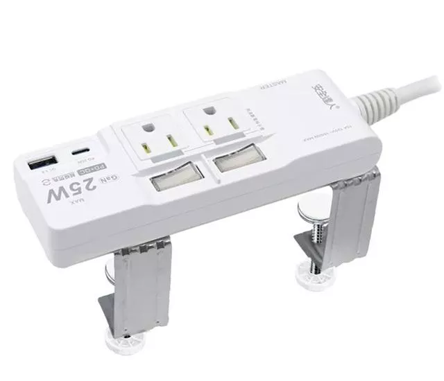 安全達人｜3開4插2+3P USB智慧快充延⾧線 K-102PLC+C