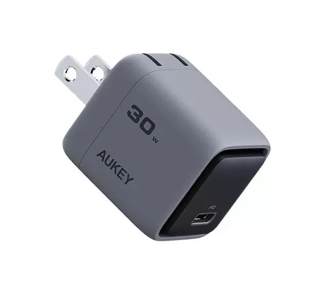 量批∥AUKEY｜30W 氮化鎵充電器 PA-C1