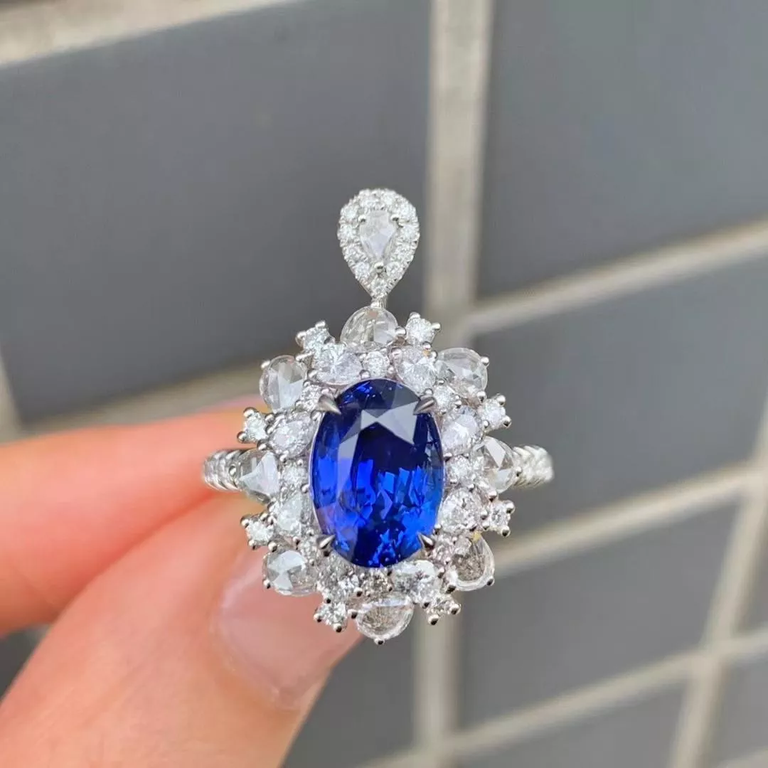 台北奧斯珠寶 4.03ct 無燒皇家藍藍寶石