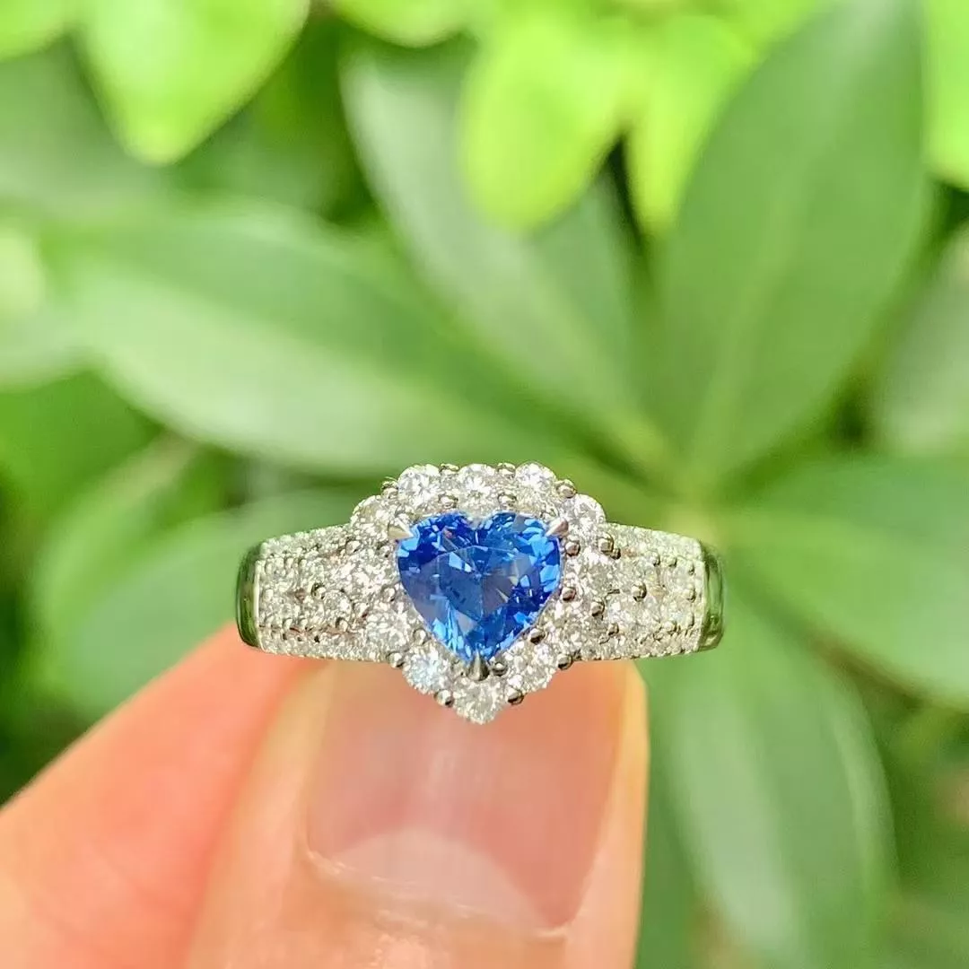 台北奧斯珠寶  1.03ct 無燒藍寶石戒指