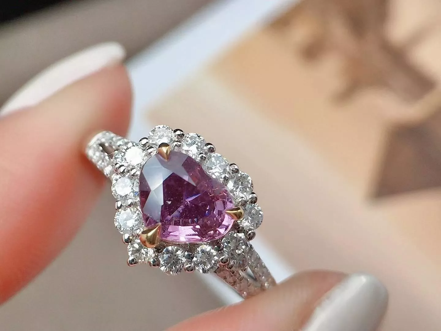 台北奧斯珠寶   18k金鑽無燒紫藍寶石1.01克拉