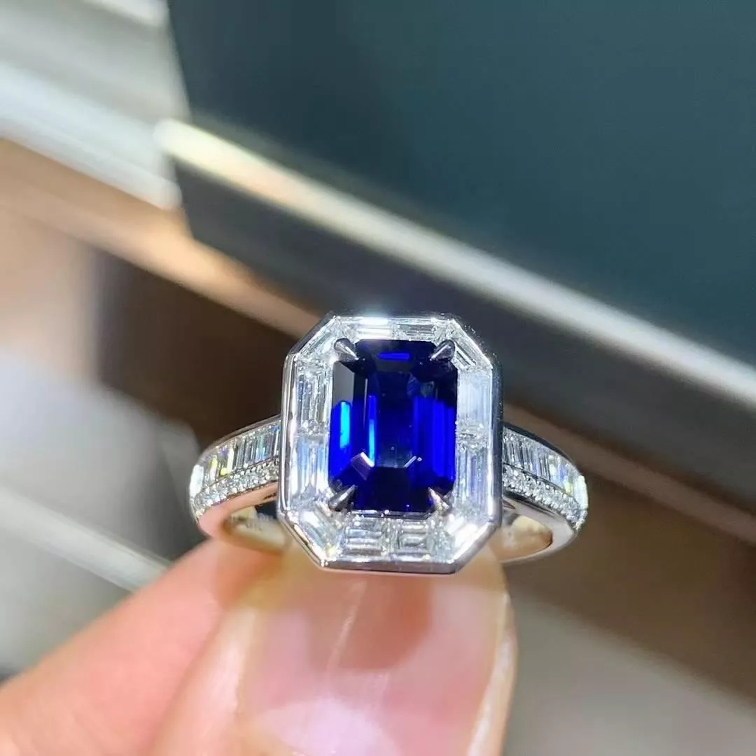 2.04克拉 無燒皇家藍寶石💍鑽石92.8分 總重6.2克濃郁皇家藍