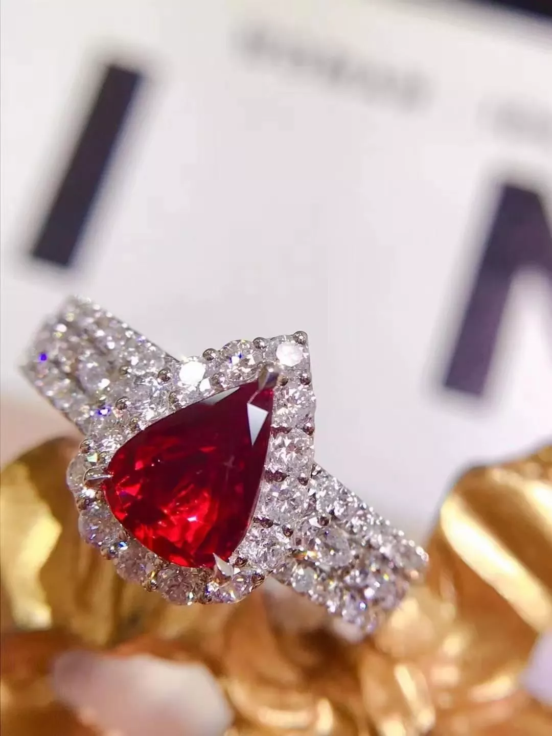 AIGS無燒紅寶石戒指💍Pigeon Blood 鴿血紅！紅寶石1.02ct