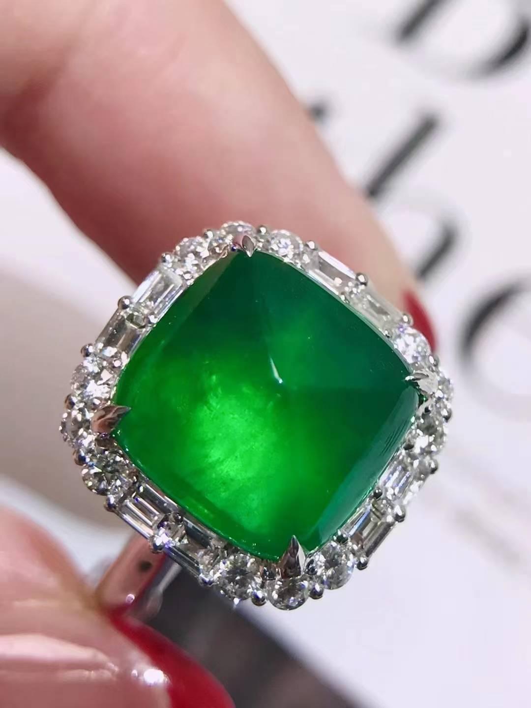 4.8ct祖母綠大糖塔戒指💍，VVG翠綠瑩潤，鑽石0.7ct💎