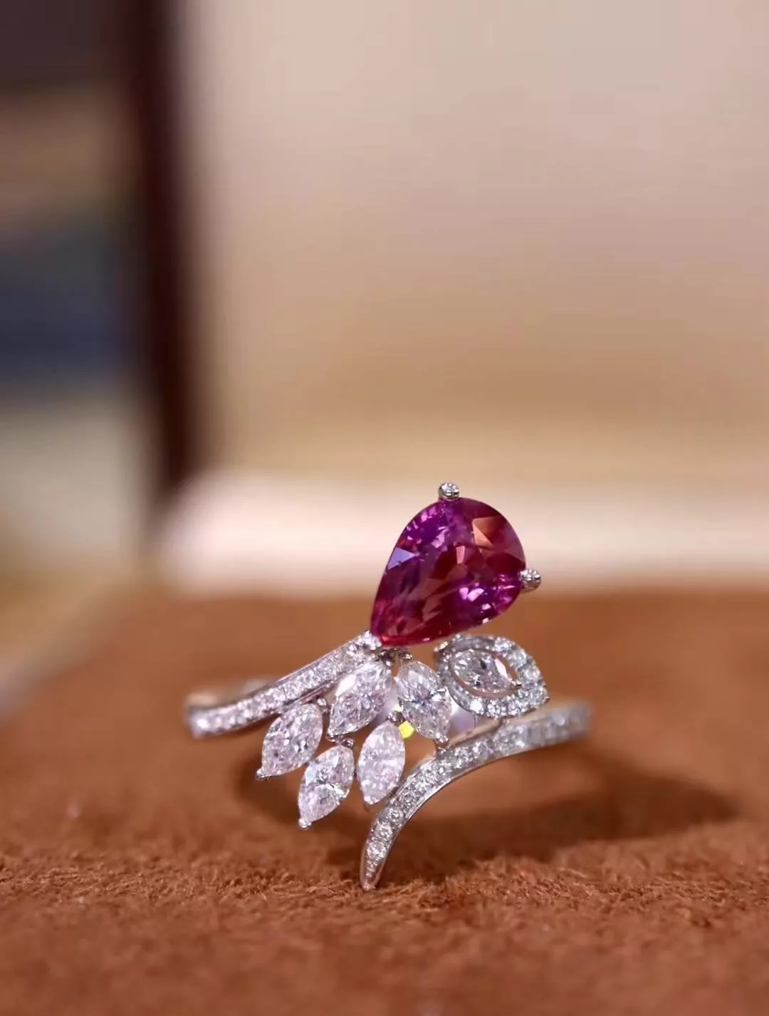 無燒帕帕拉恰戒指1.45克拉🆕鑽石0.346克拉，重量3.56克💌