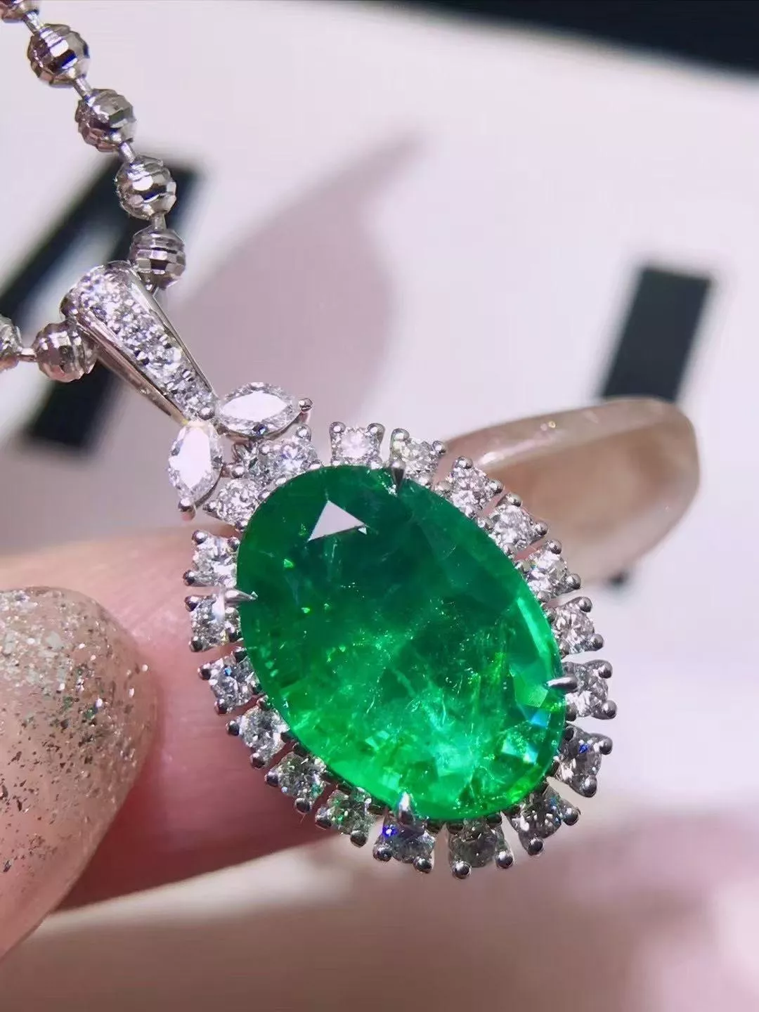 祖母綠吊墜  2.6克拉