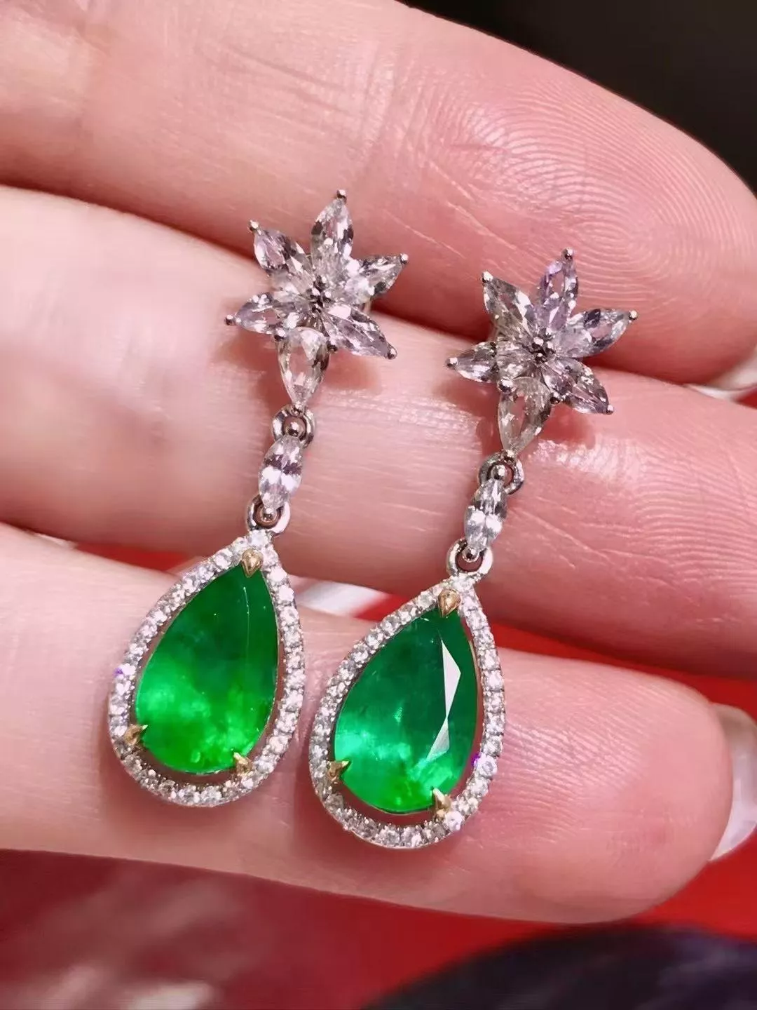 高品質祖母綠耳墜 3.1克拉