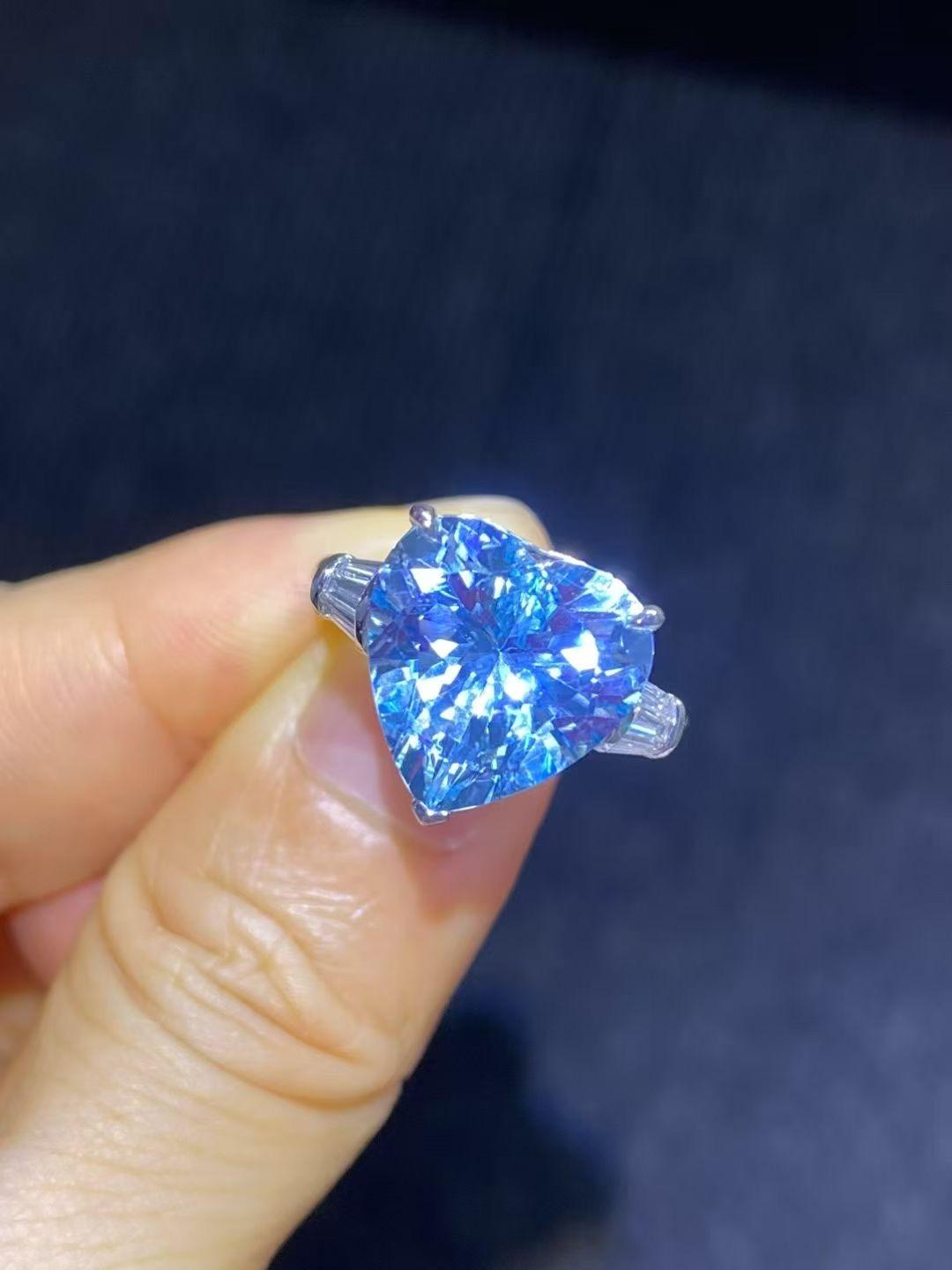 聖瑪利亞色海藍寶戒指  7.55克拉