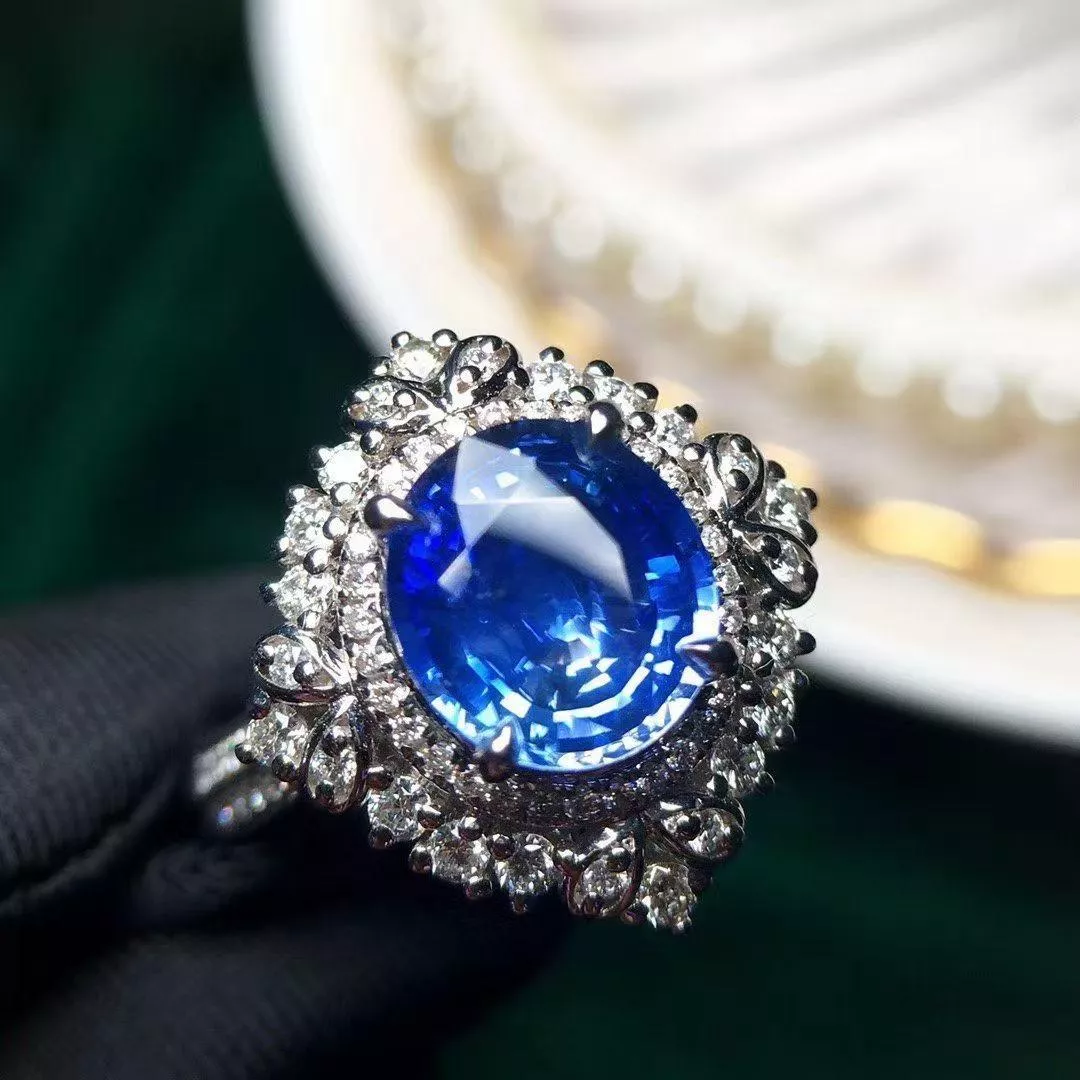 無燒藍寶石兩用款   2.02克拉 18k金配鑲 0.481克拉鑽石 台北門市 CG-574