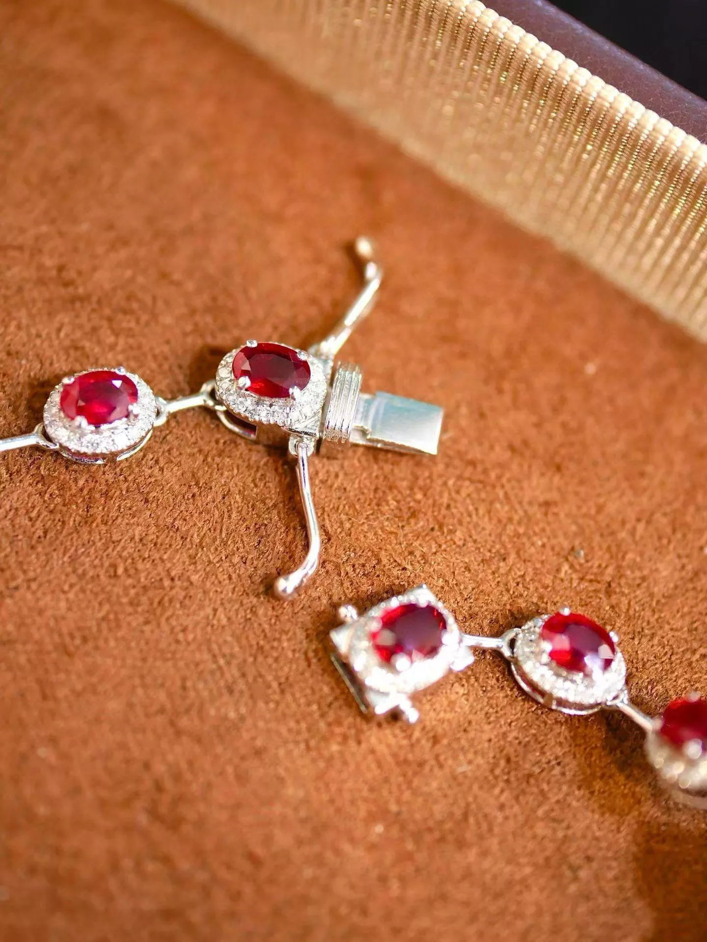 紅寶石項鍊   9.5克拉 18k金配  鑲鑽石   台北門市 CG-626