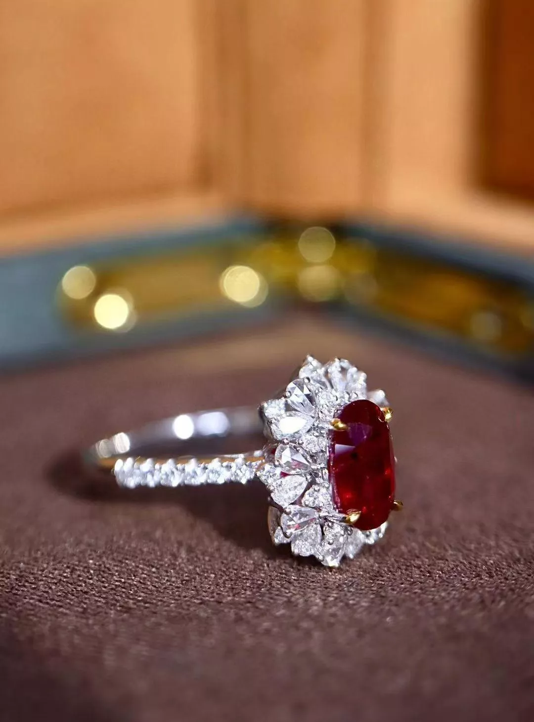 無燒緬甸紅寶石戒指  1.16克拉 18k金配鑲 0.581克拉鑽石 台北門市 CG-656