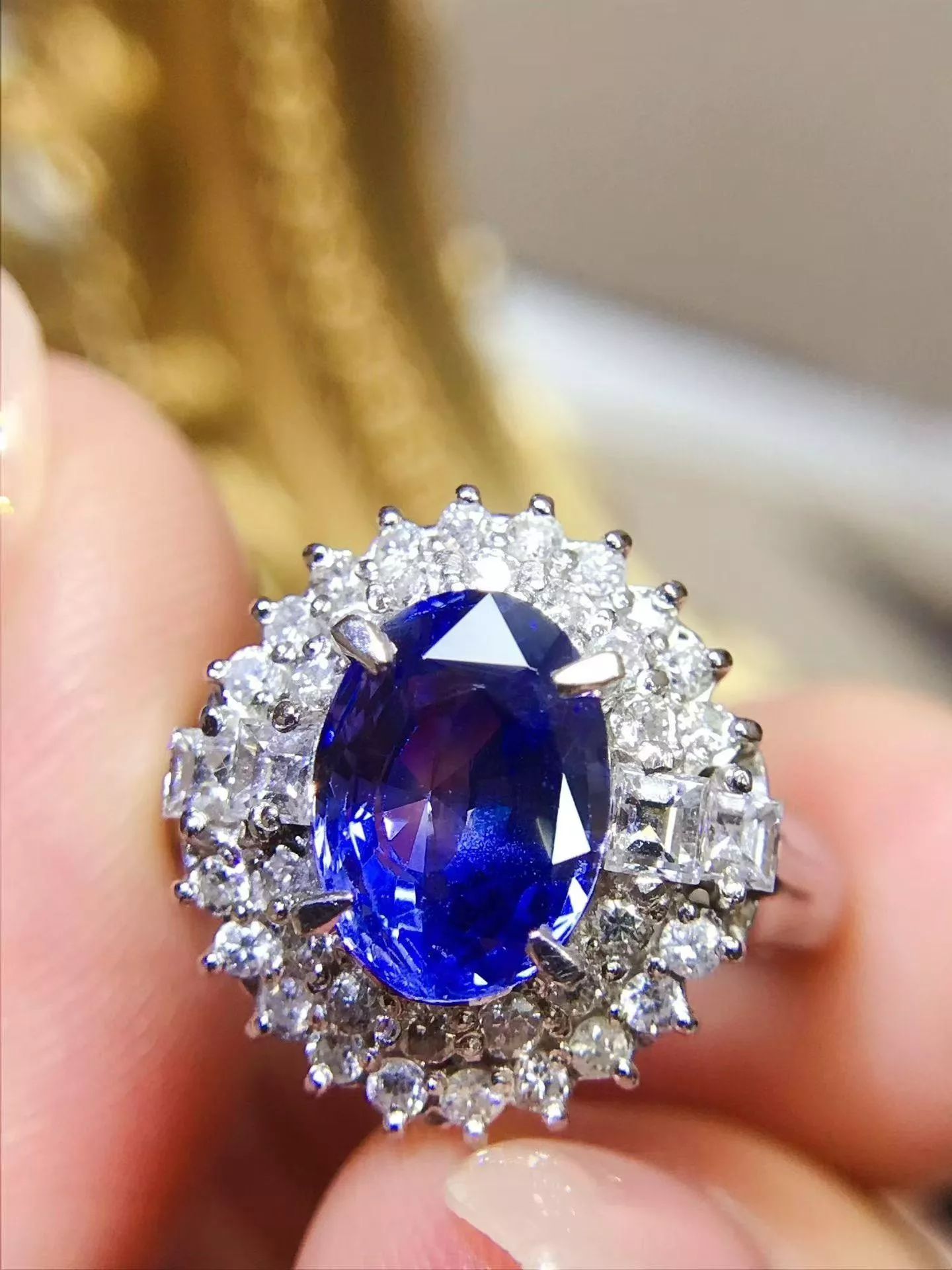 無燒藍寶石戒指 2.47克拉 鉑金鑲 0.67克拉鑽石 台北門市 CG-665