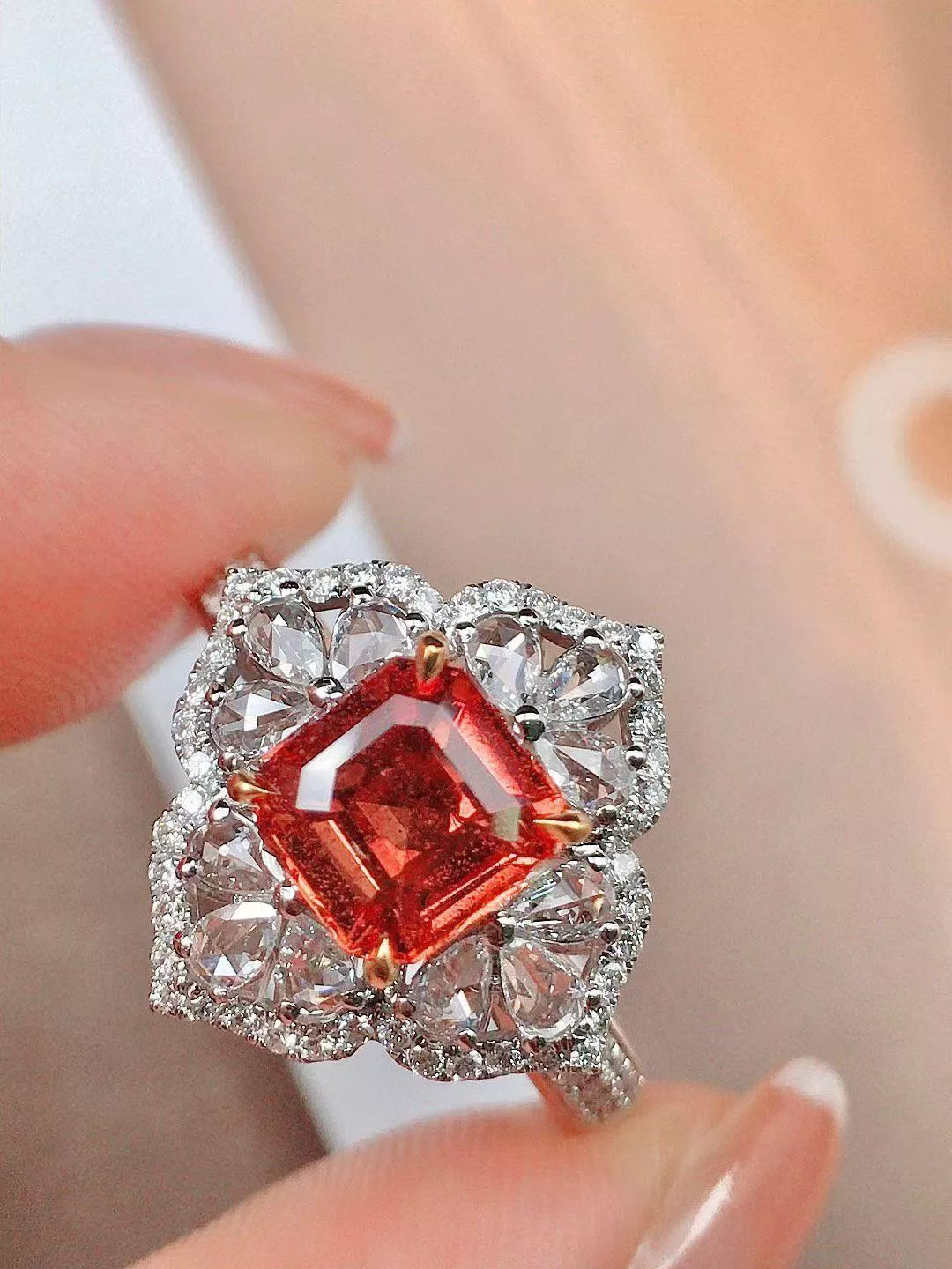 落日帕帕拉恰寶石戒指  1.26克拉 18k金配鑲 56分鑽石 台北門市 CG-670