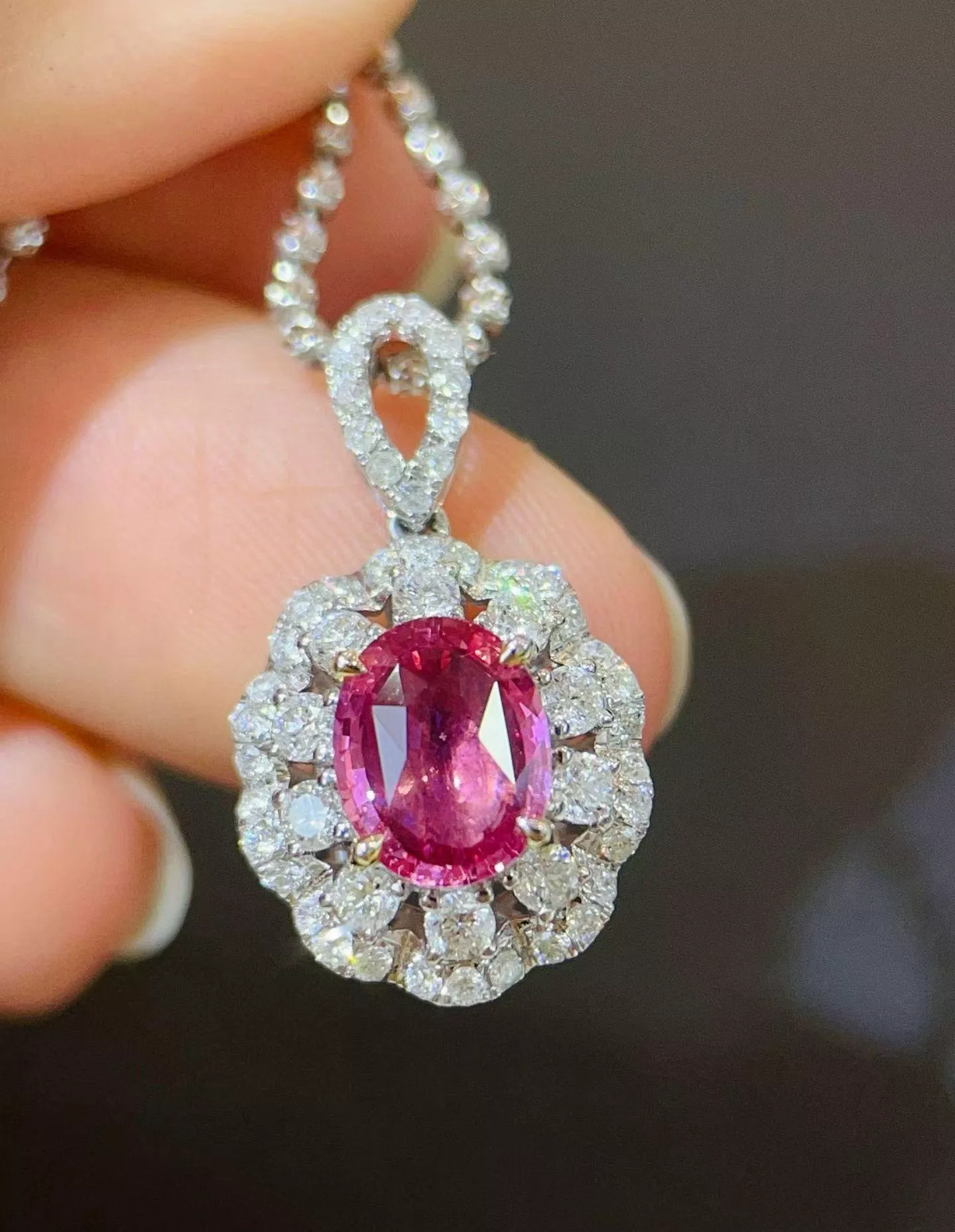 無燒帕帕拉恰吊墜  1.5克拉 18k金配鑲 0.687克拉鑽石 台北門市 CG-684