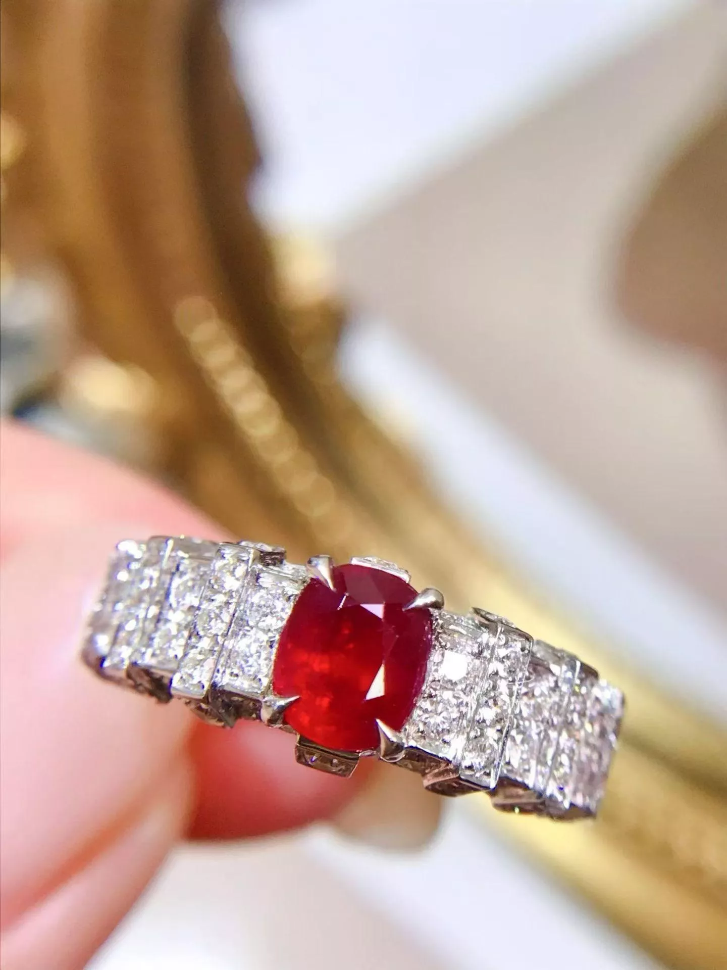 GUILD 無燒紅寶石戒指  1.03克拉 18k金配鑲 0.68克拉鑽石 台北門市 CG-713