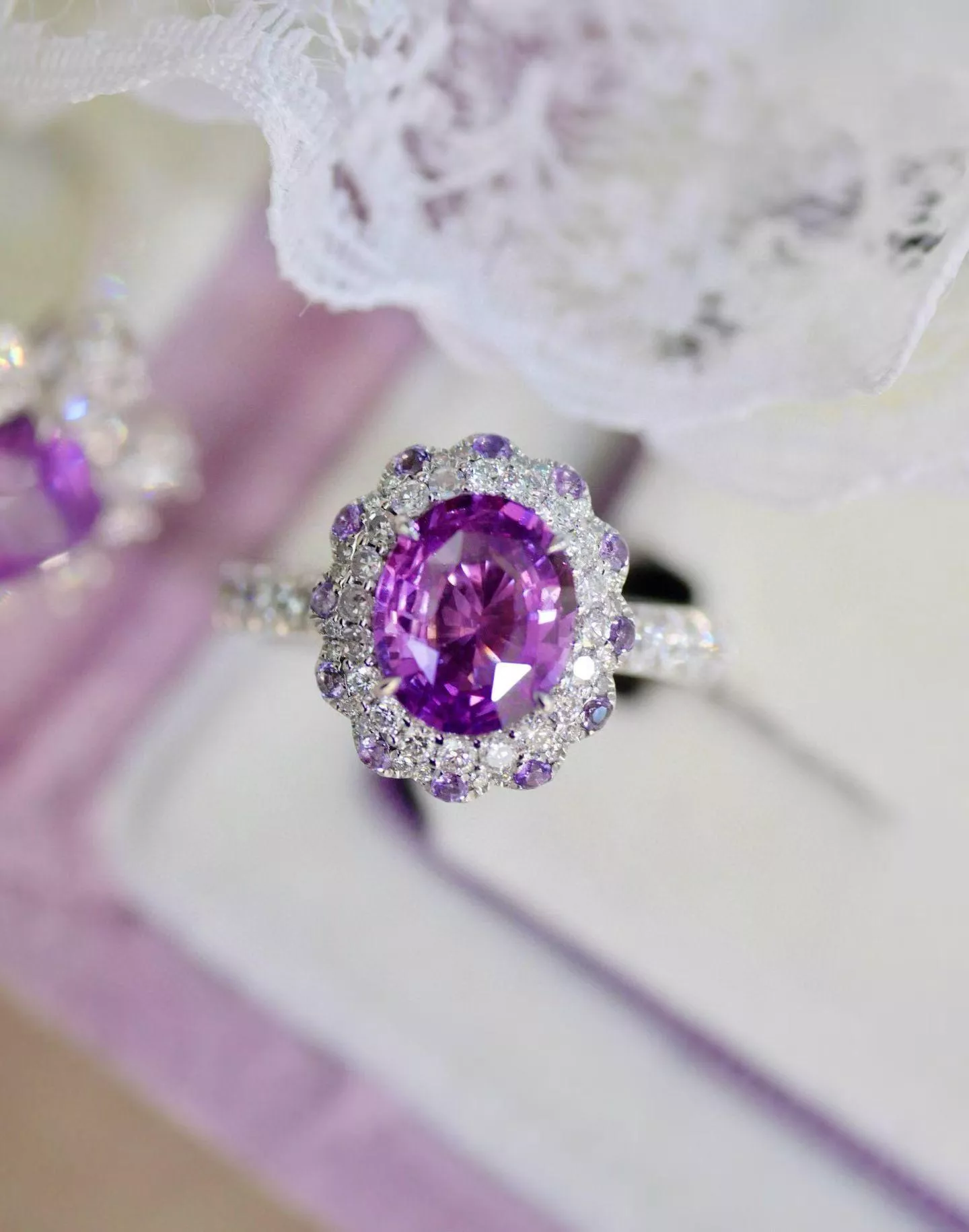 無燒紫藍寶石戒指  1.55克拉 18k金配鑲 0.4克拉鑽石 台北門市 CG-752