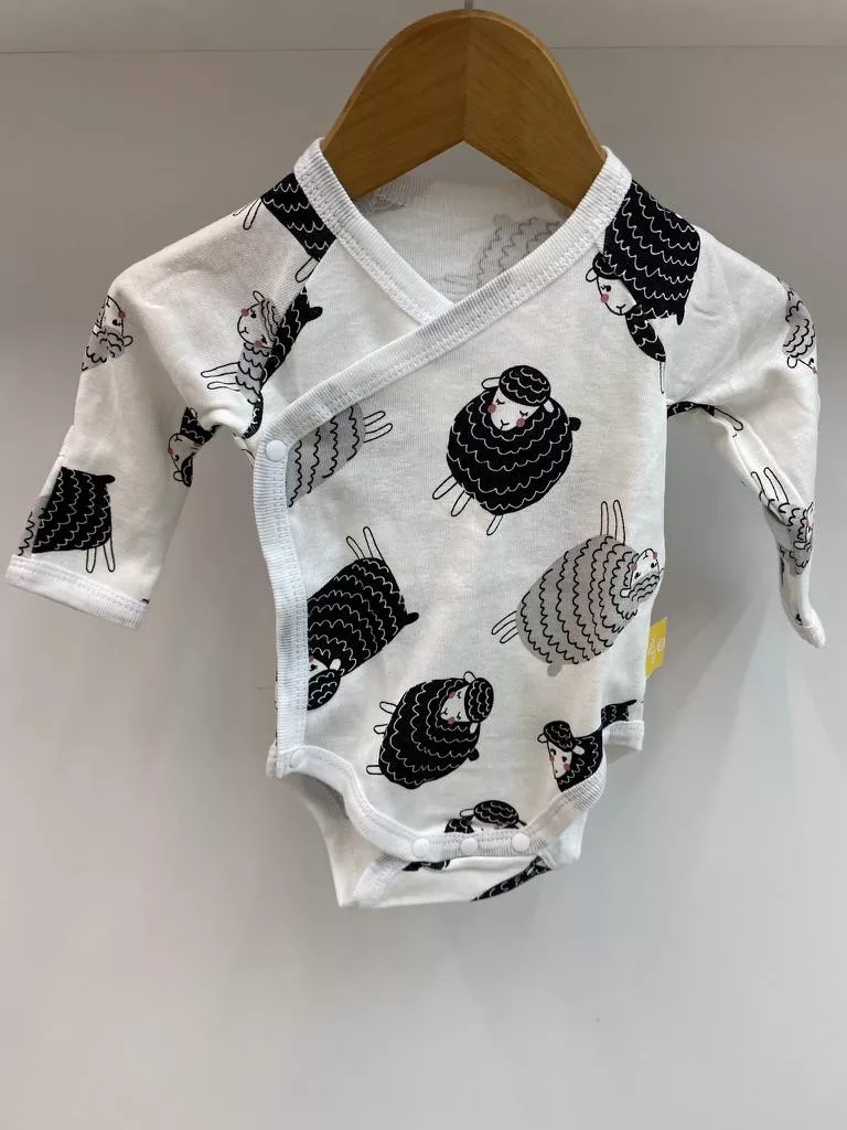 綿羊護手長袖包屁衣