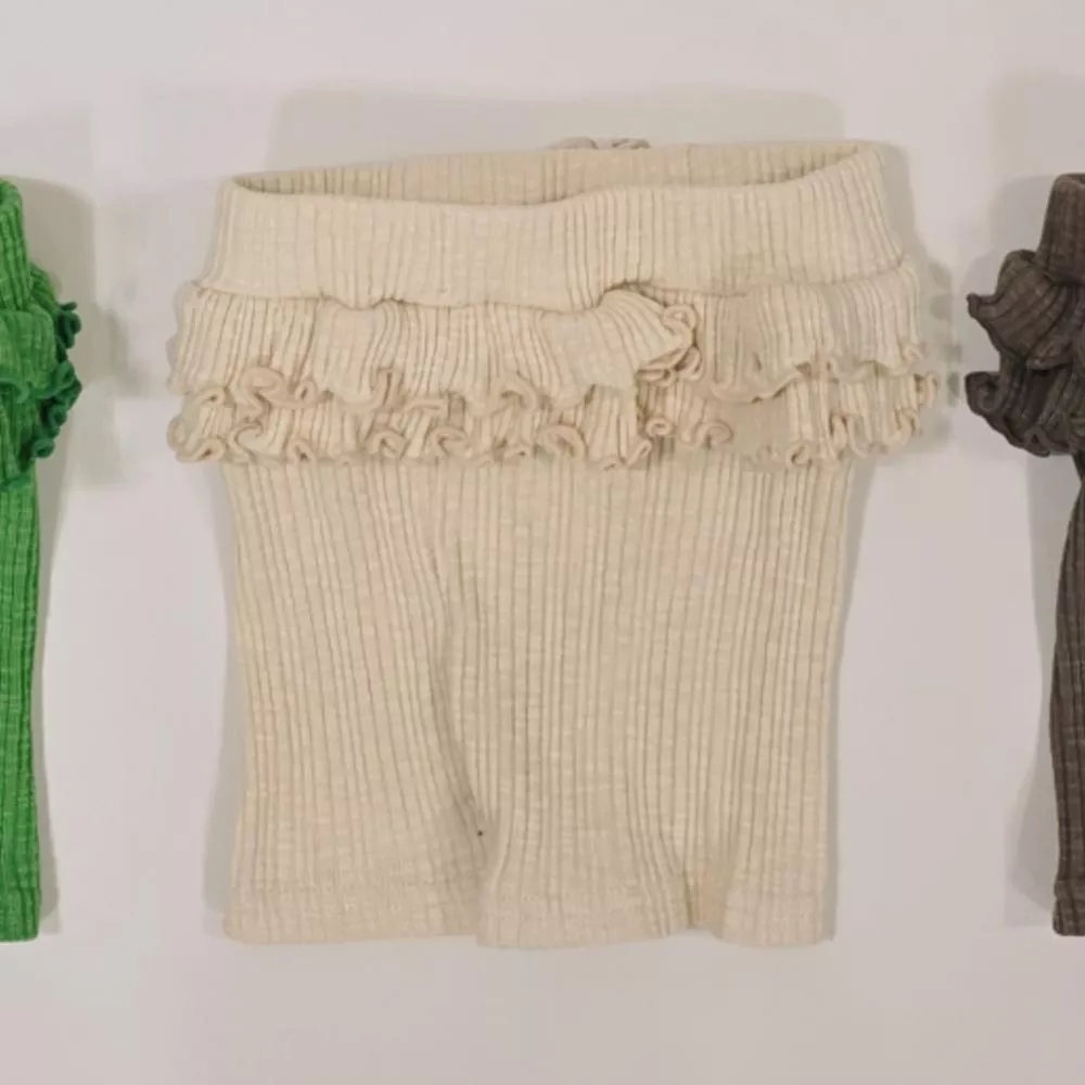 🇰🇷 荷葉邊內搭褲