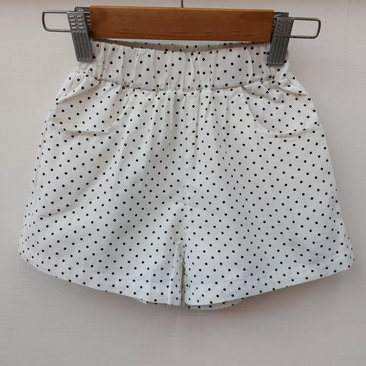 點點短褲