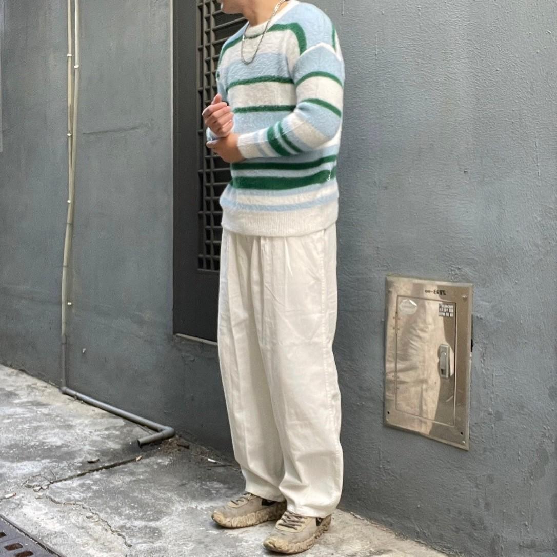 條紋綠色毛毛衣