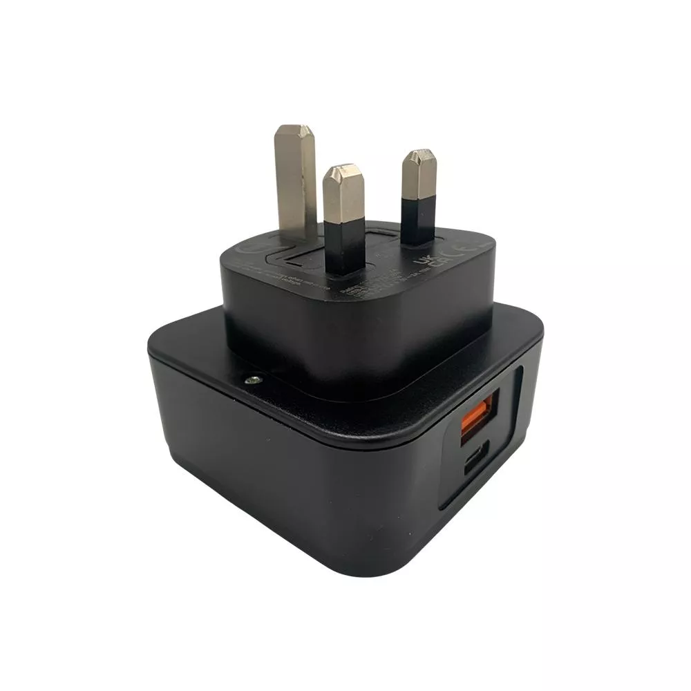 Travelmall 20W PD 多國旅行轉換插頭 (1USB-A / 1Type-C)(英規)