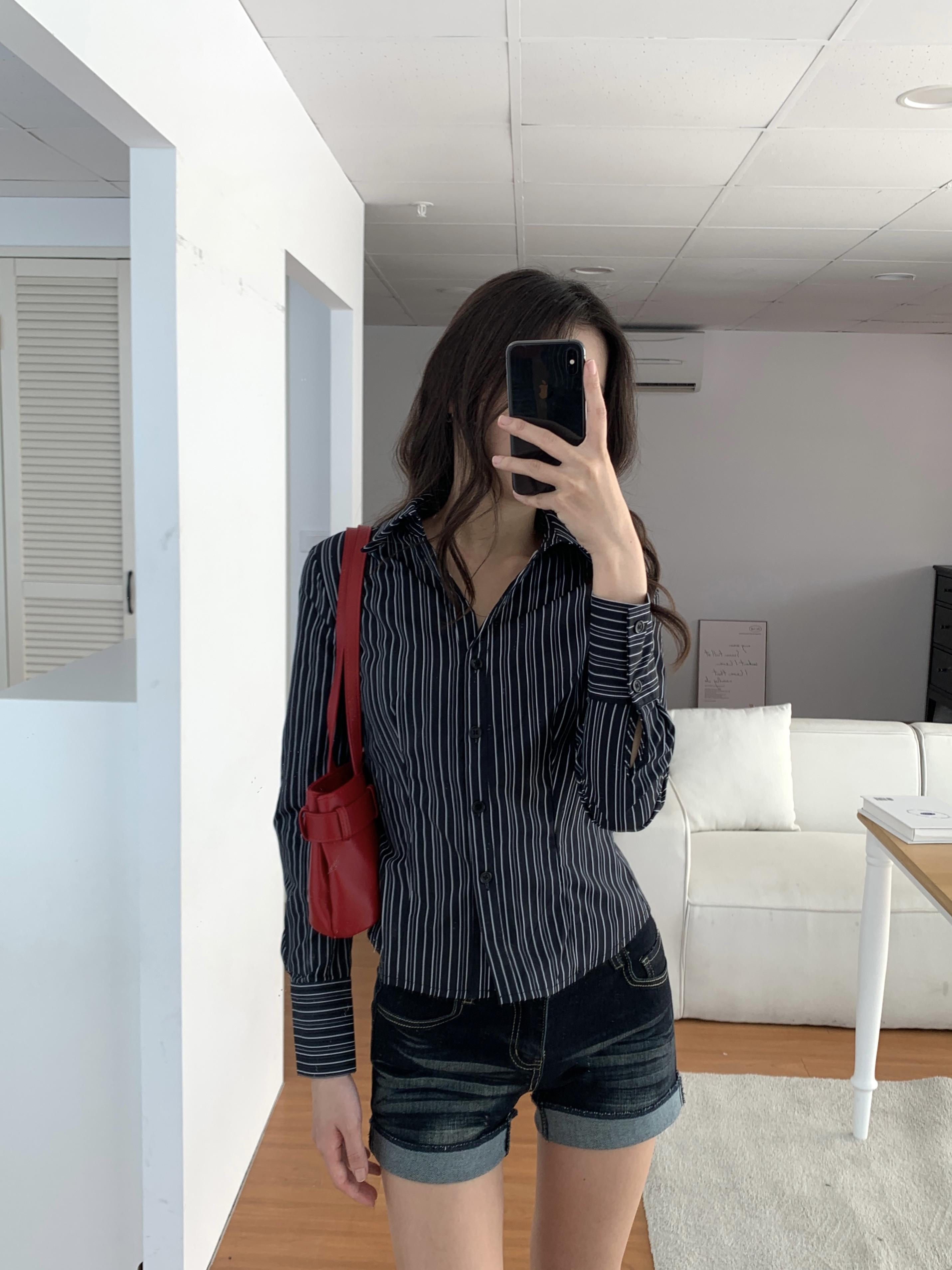 率性條紋修身襯衫(black/blue)(S/M)