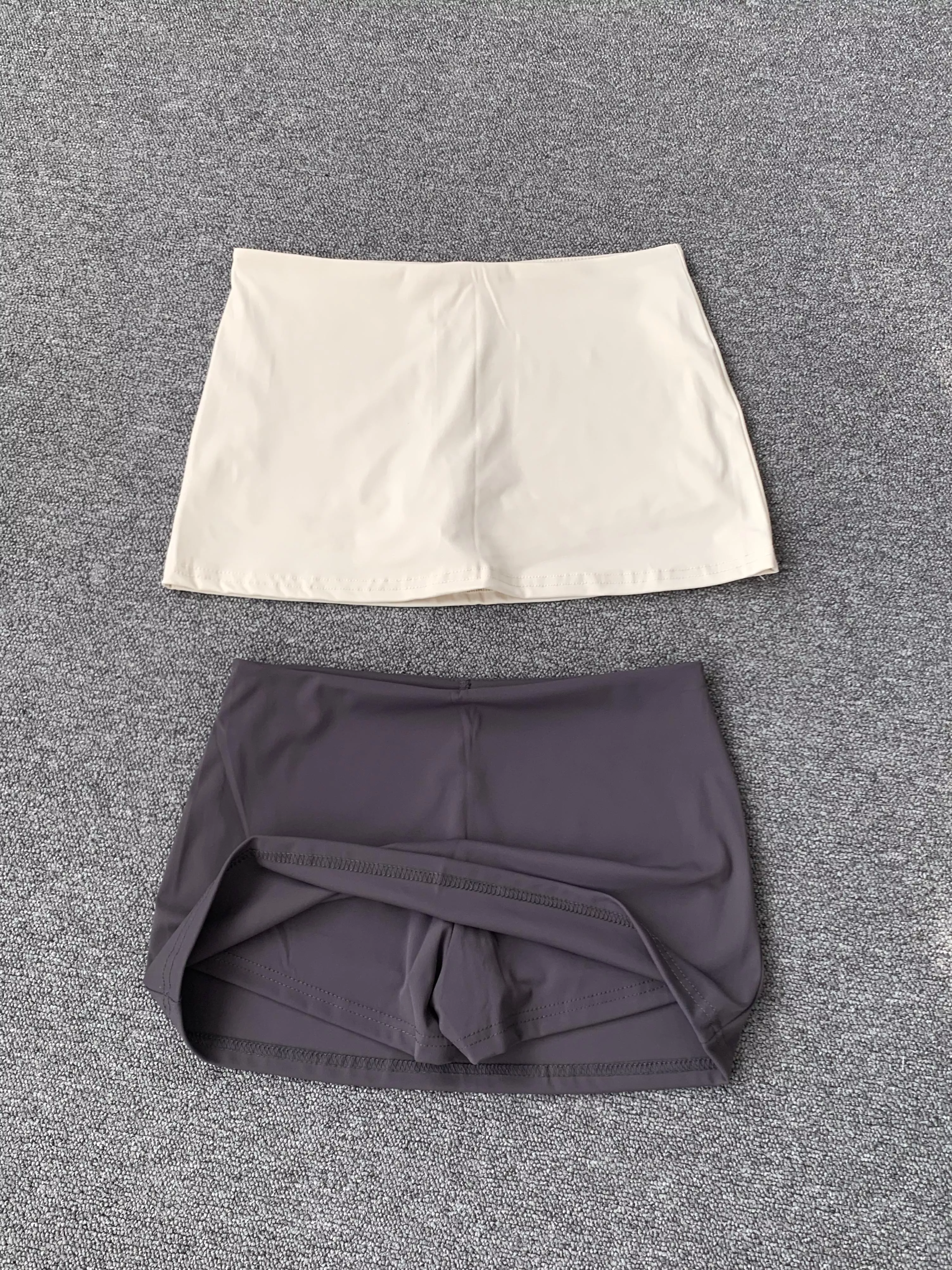 百搭修身安全褲迷你裙(beige/grey)(S/M/L)