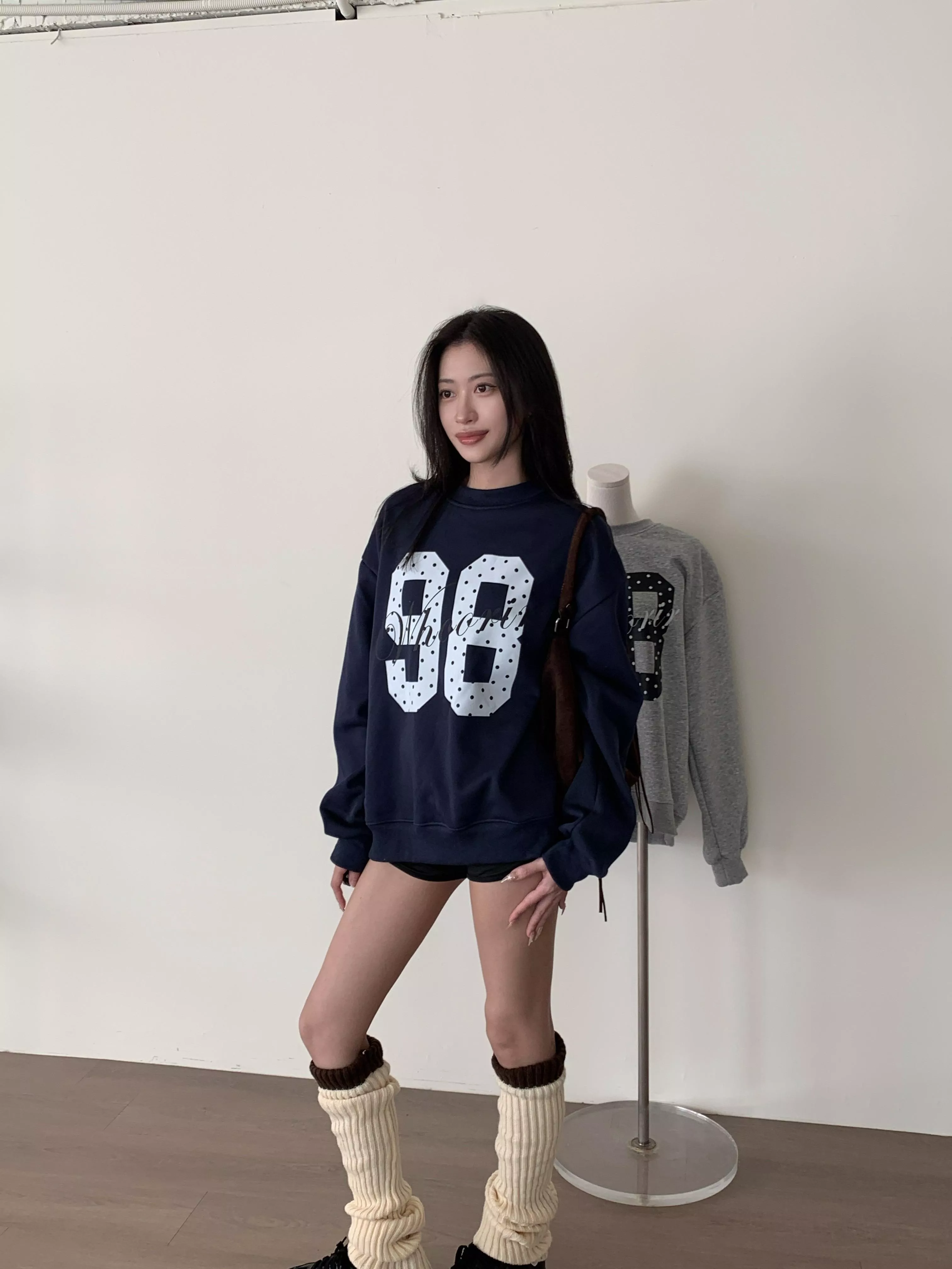 98波點刷毛大學TEE(grey/navy)(F)