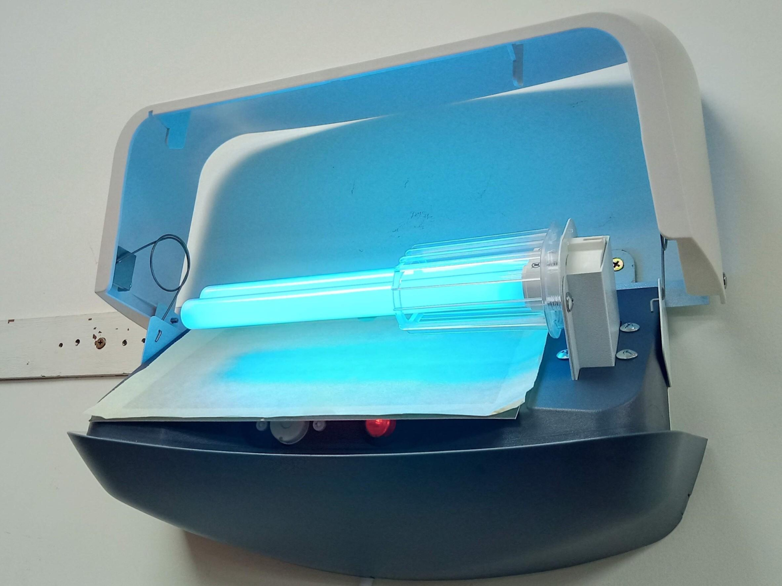 提升店面與大空間防蚊效率:商用型捕蟲燈推薦