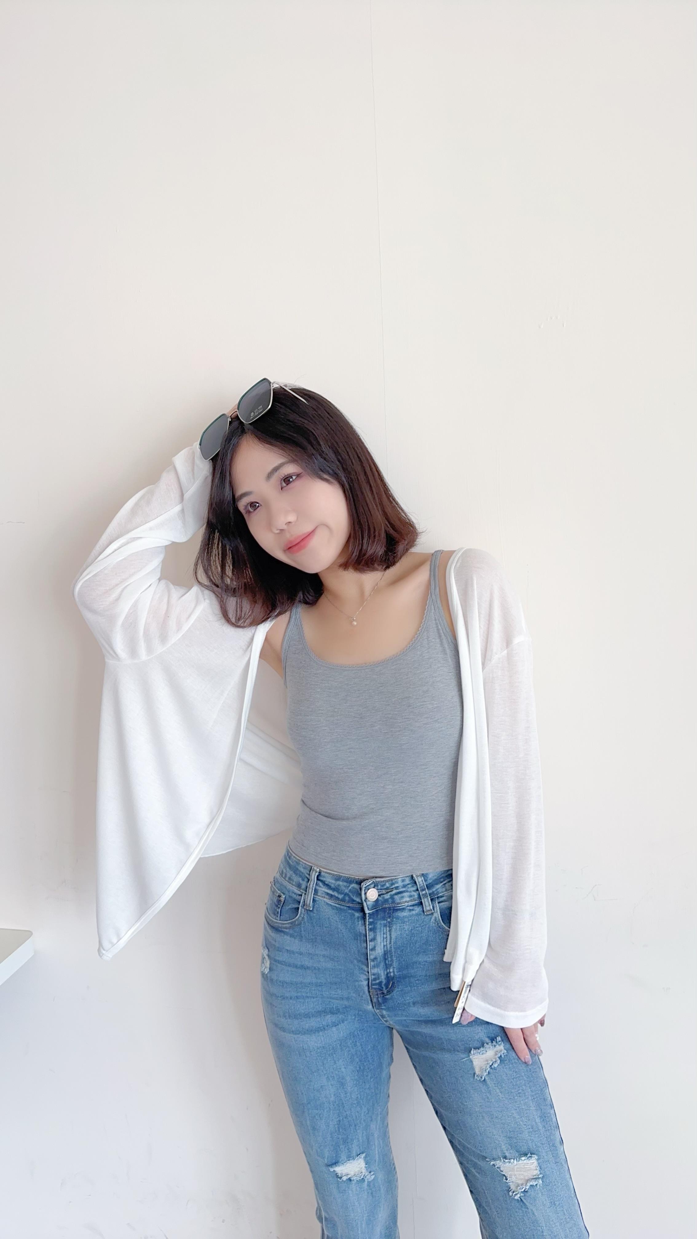 交叉美背罩衫