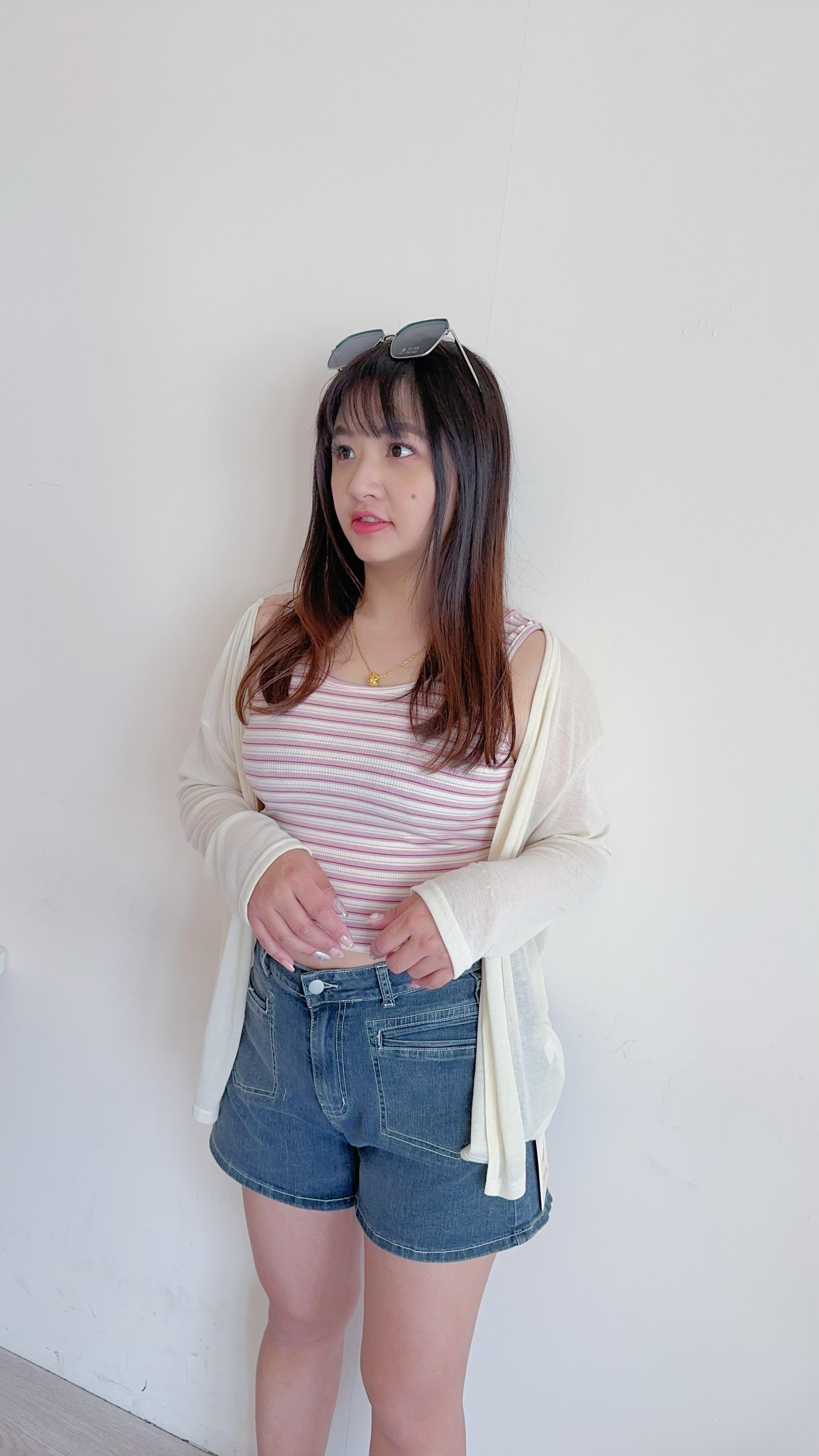 交叉美背罩衫