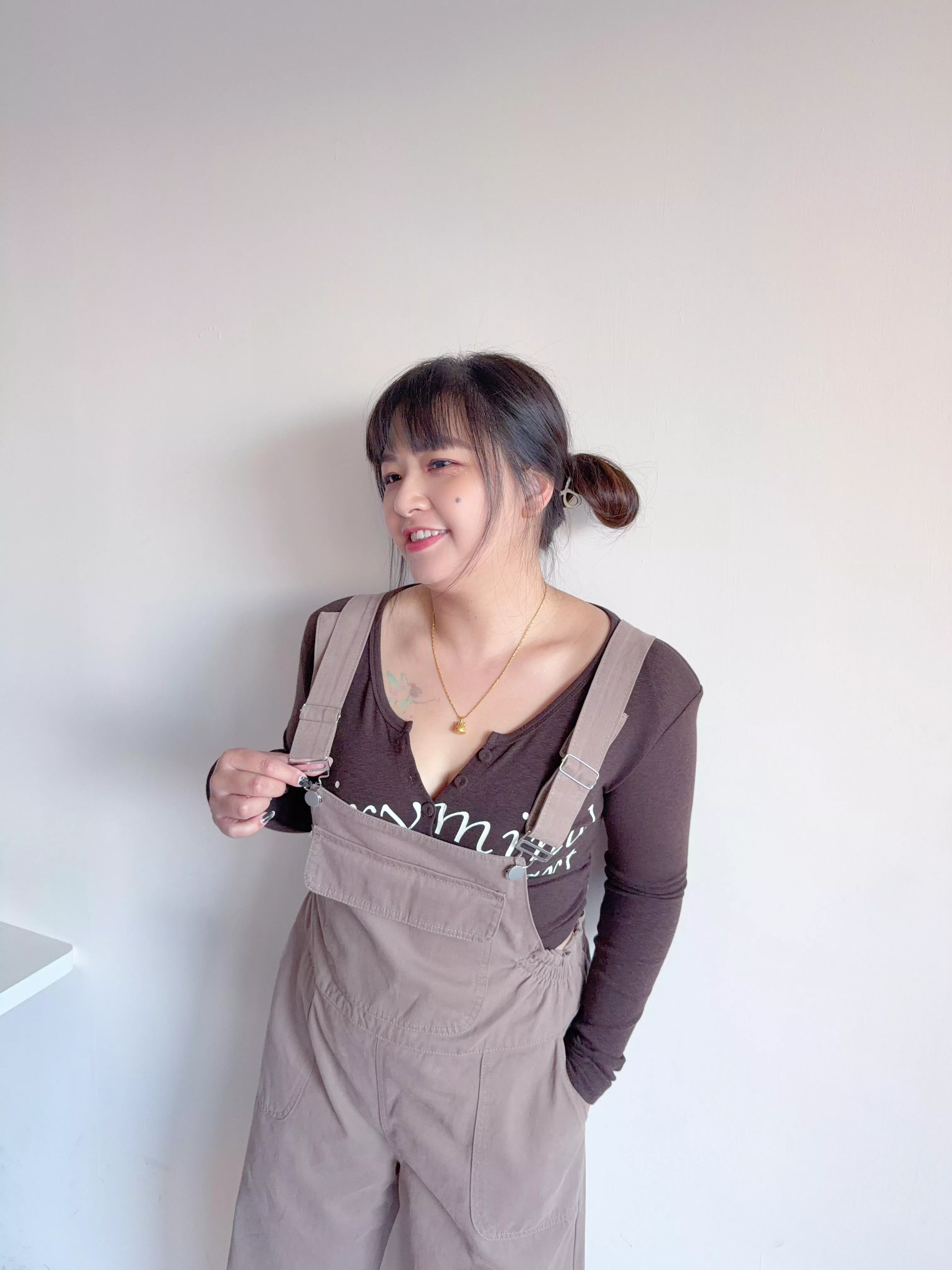 超Q收腰吊帶長褲