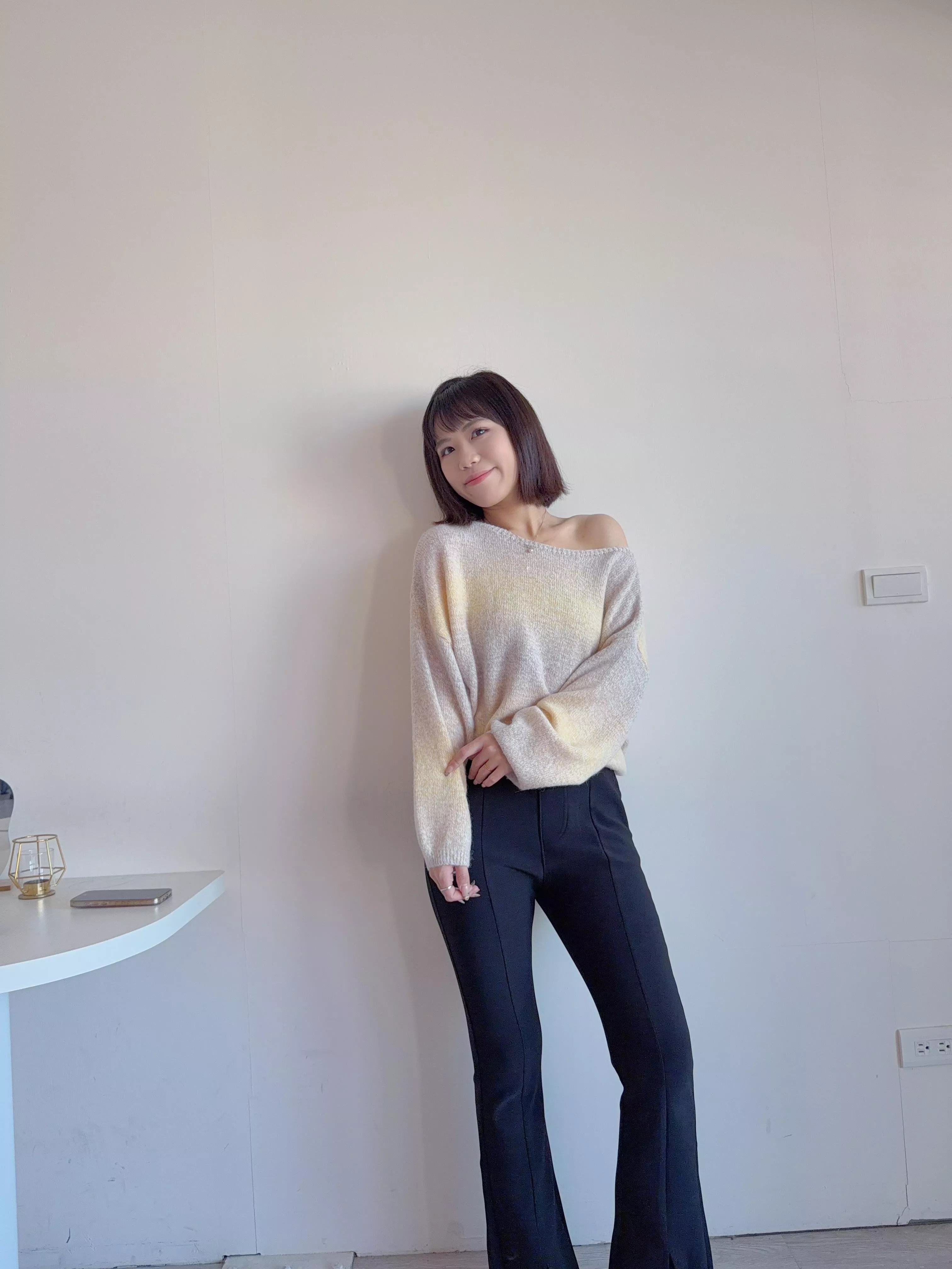 高腰開衩磨毛喇叭褲