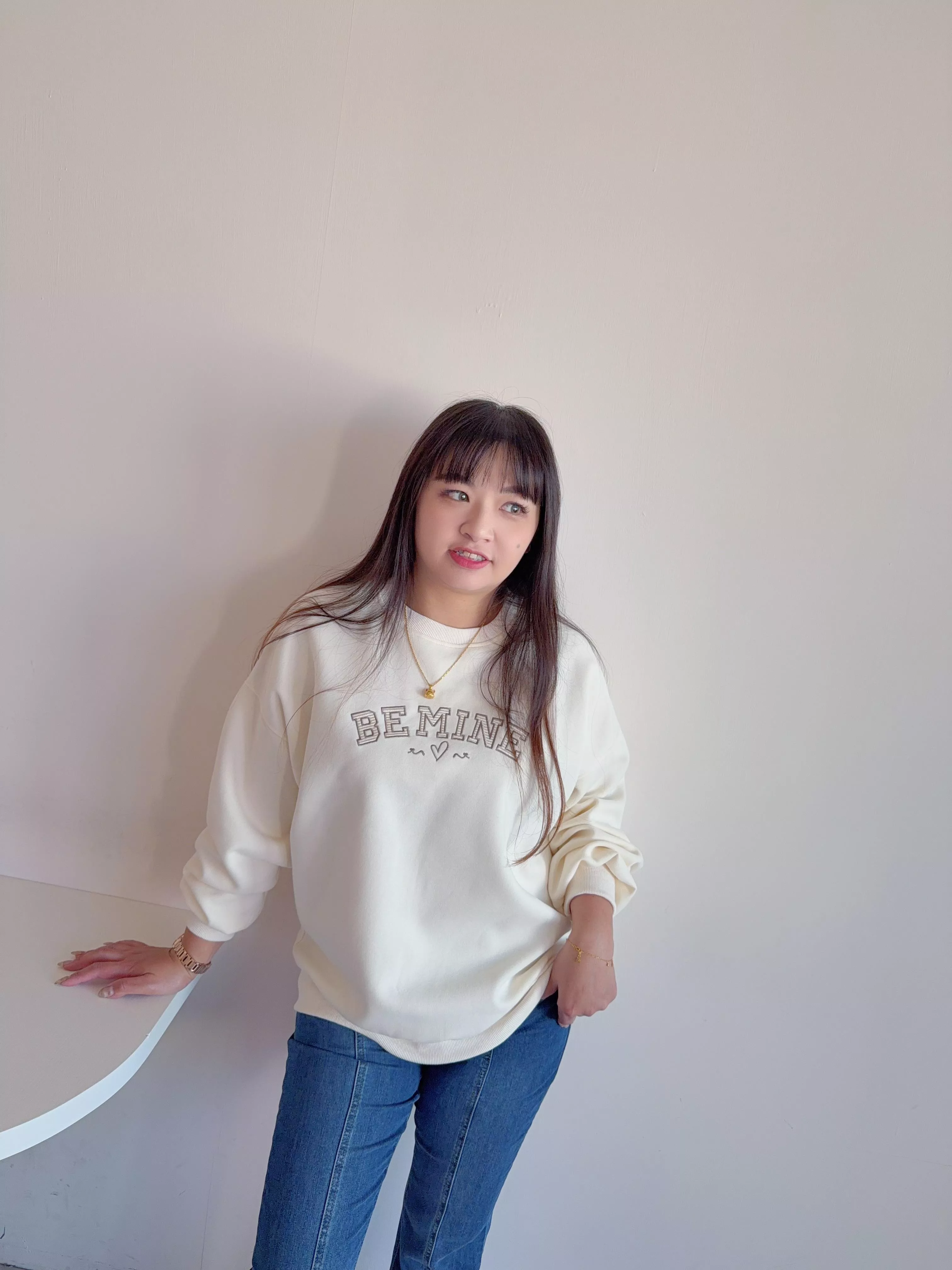 BE刺繡字母長版Tee