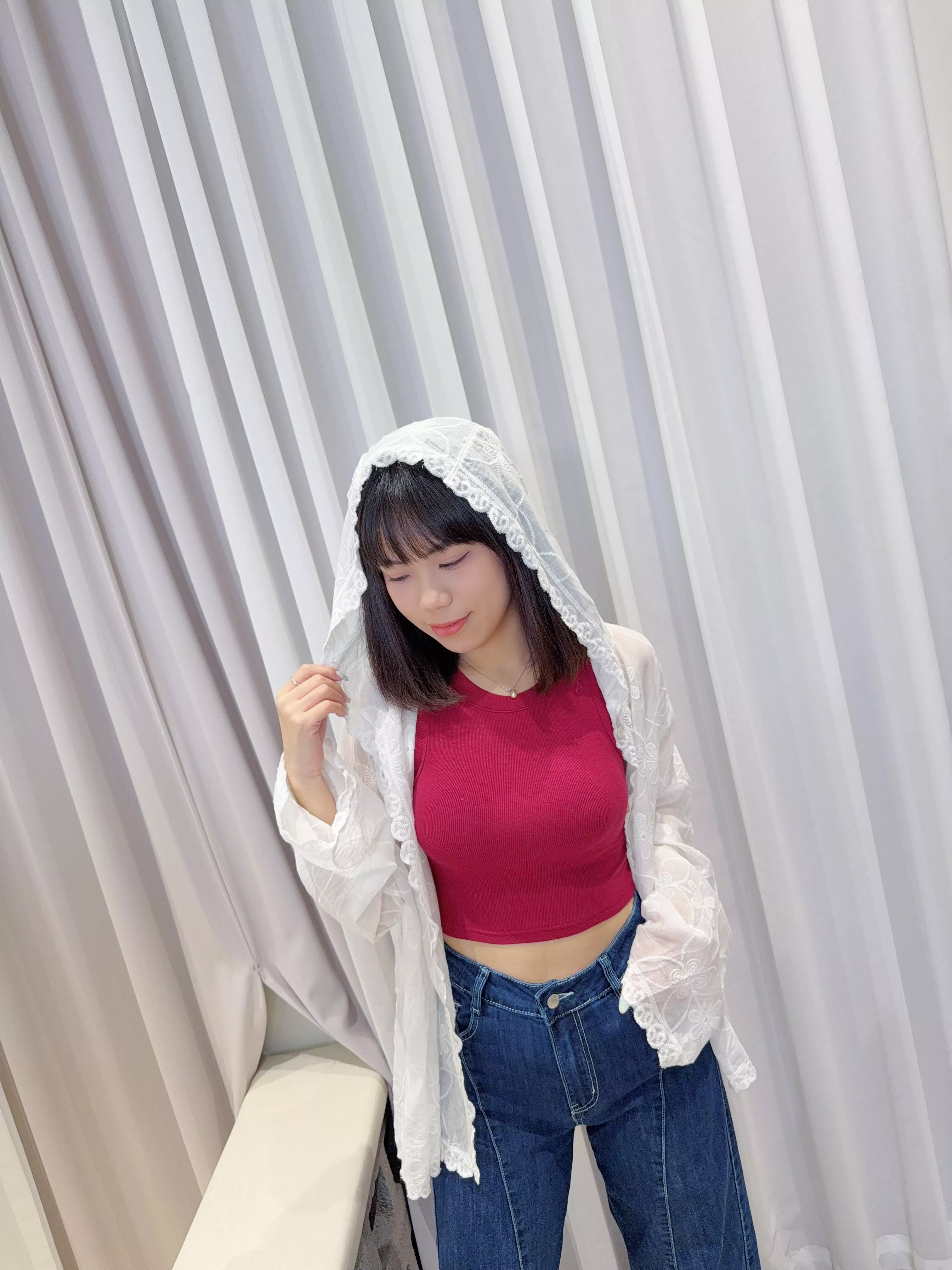 連帽緹花刺繡罩衫