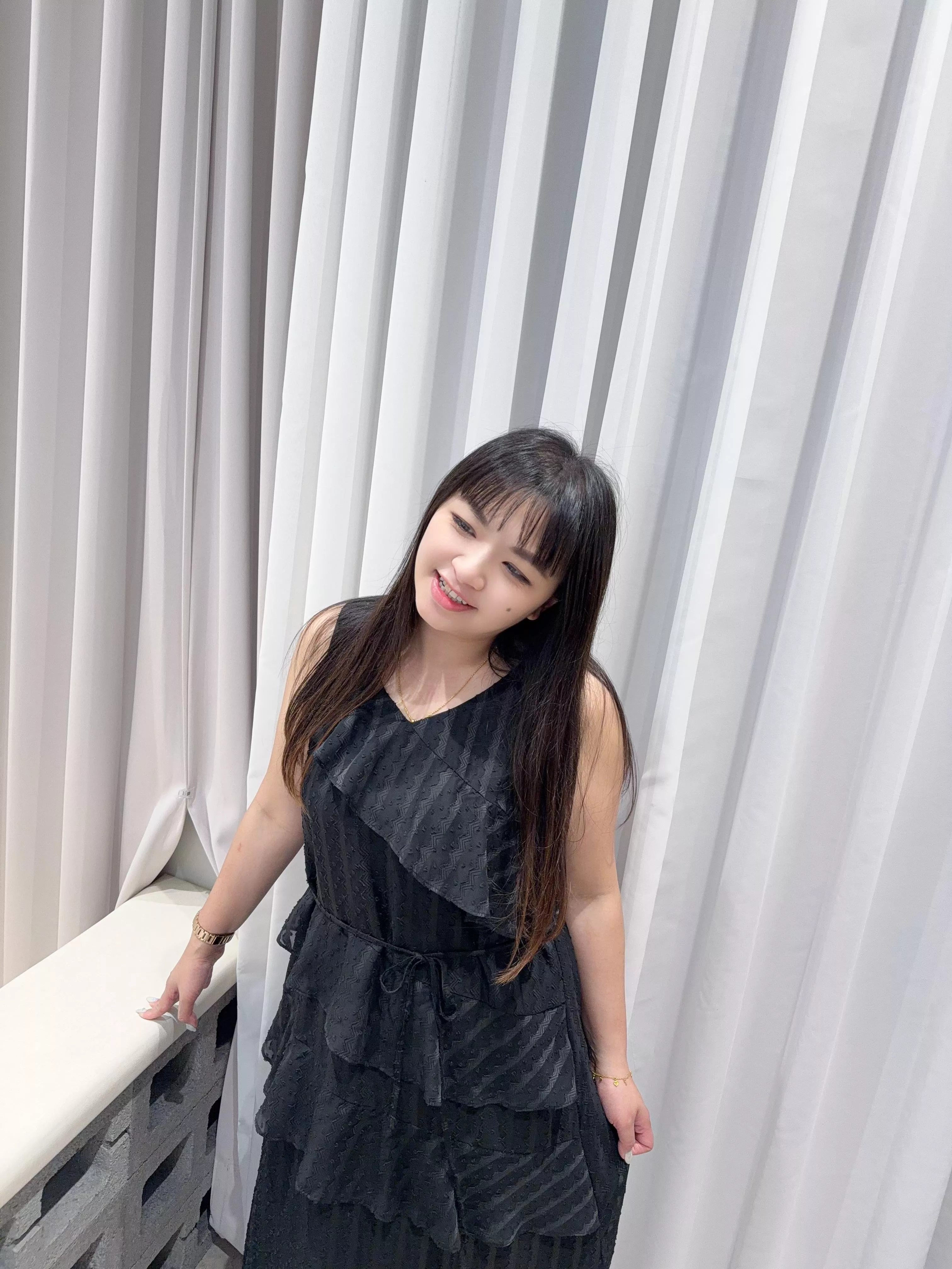 雪紡壓紋花邊長洋裝