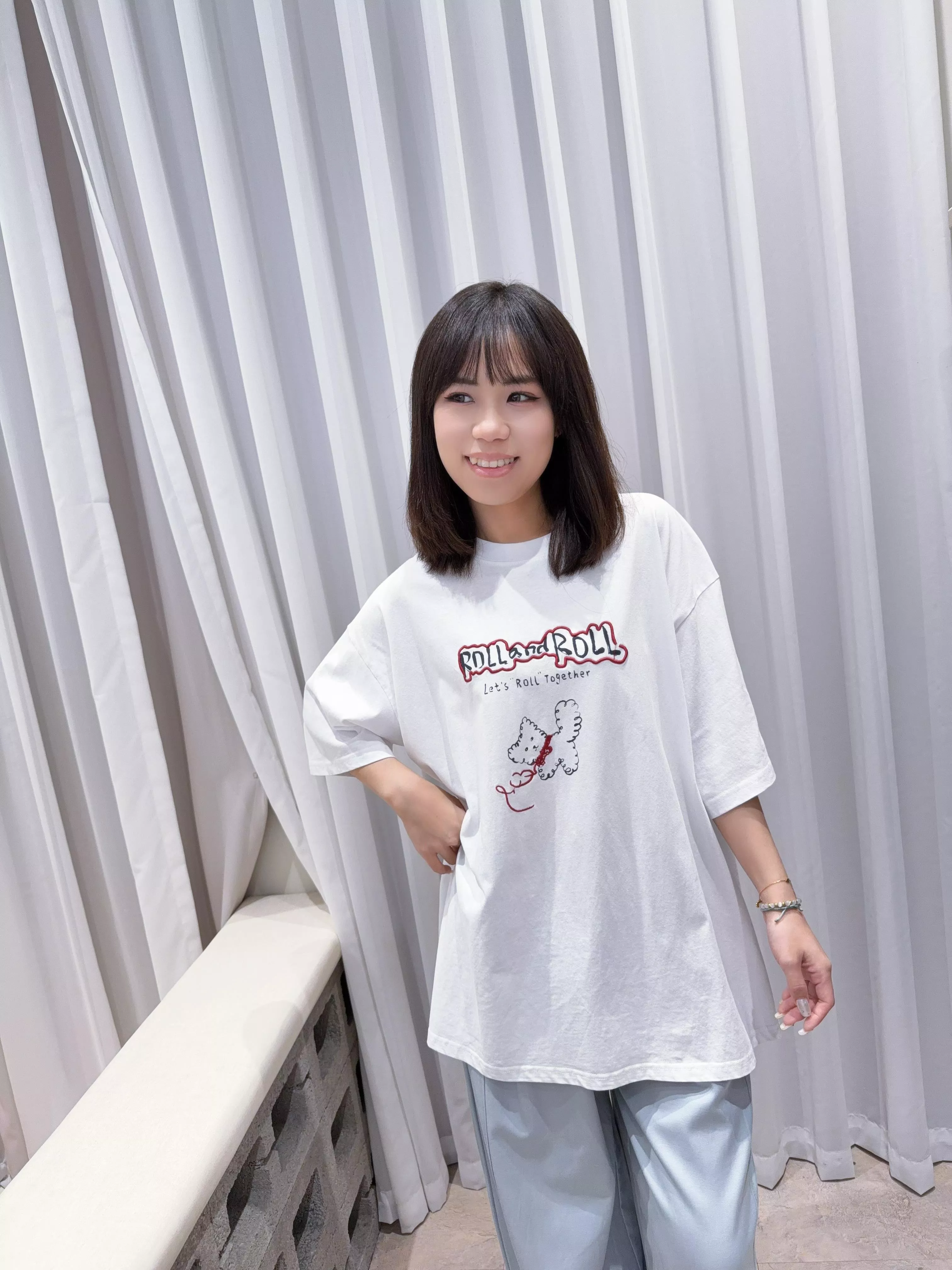 配色刺繡小狗Tee