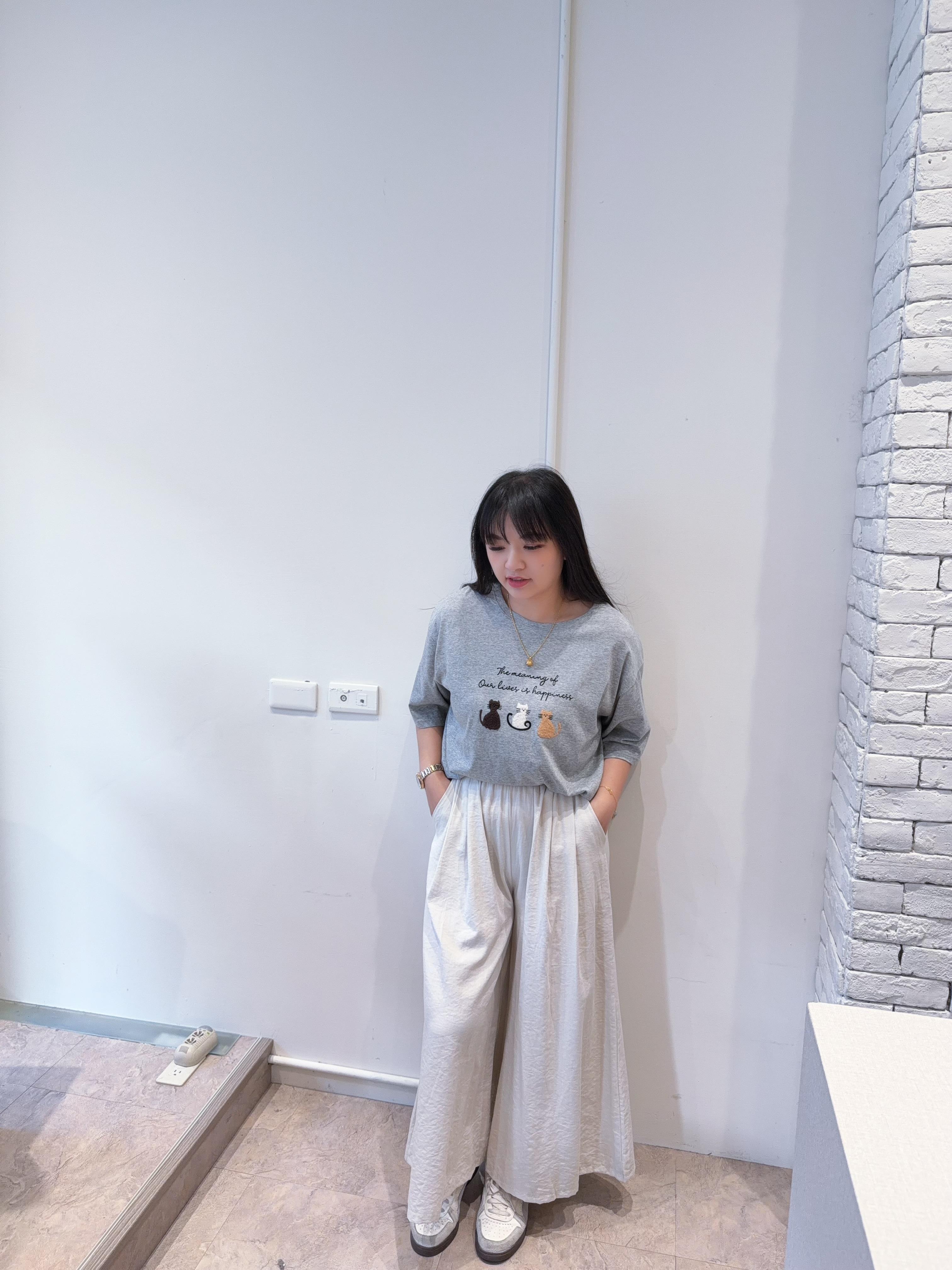 三色貓咪短版Tee
