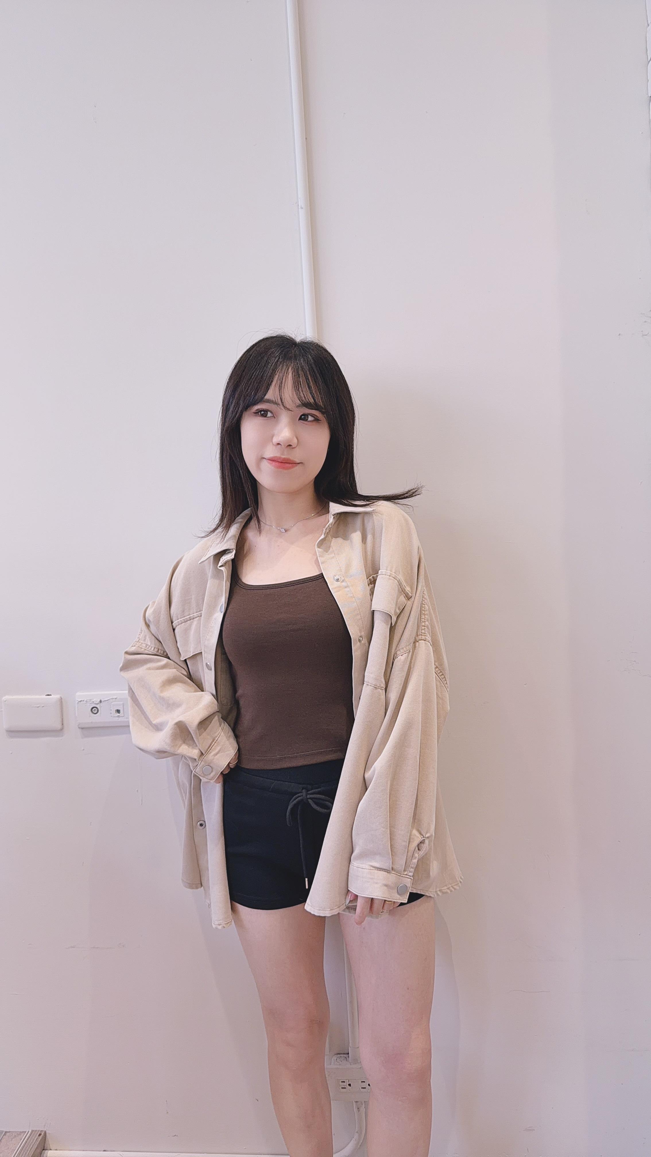 素色棉質短褲