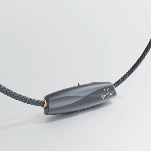 ible ible Airvida M2 鈦項圈穿戴式空氣清淨機50cm （*贈同款顏色鈦項圈45公分ㄧ條）