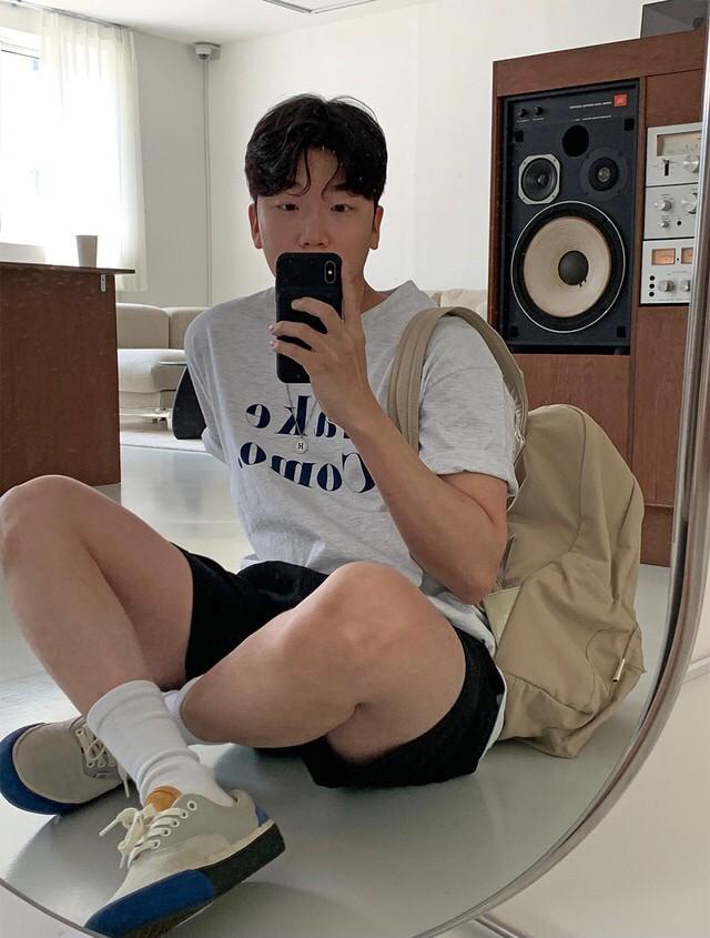 一點也不簡單字母TEE-3色
