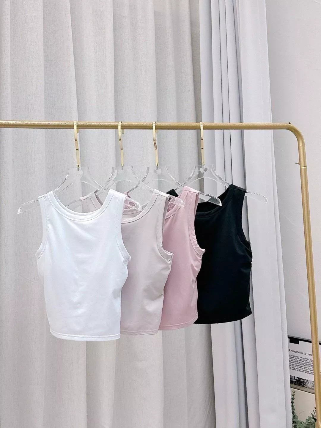 5758   機能布美背BraTop