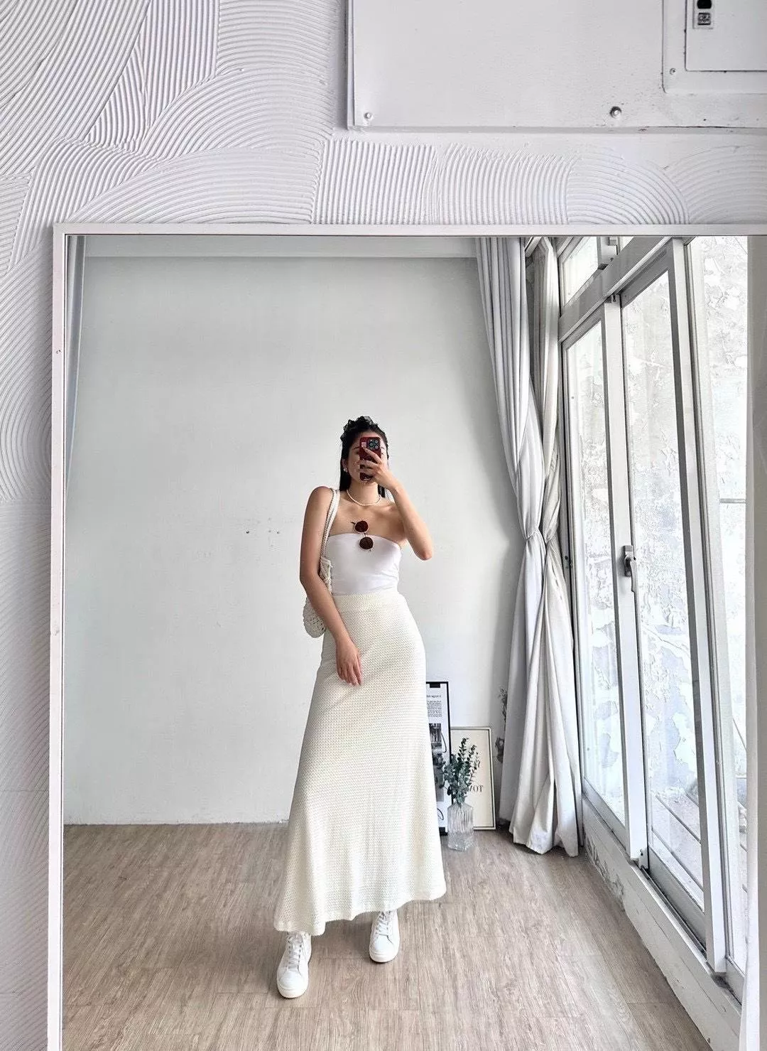 29695  女神簍空紋理鬆緊腰傘裙