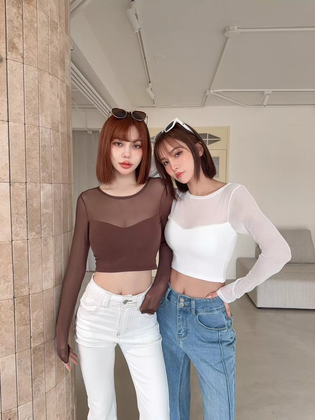 9696   獨家，性感網紗拼接桃心胸墊上衣