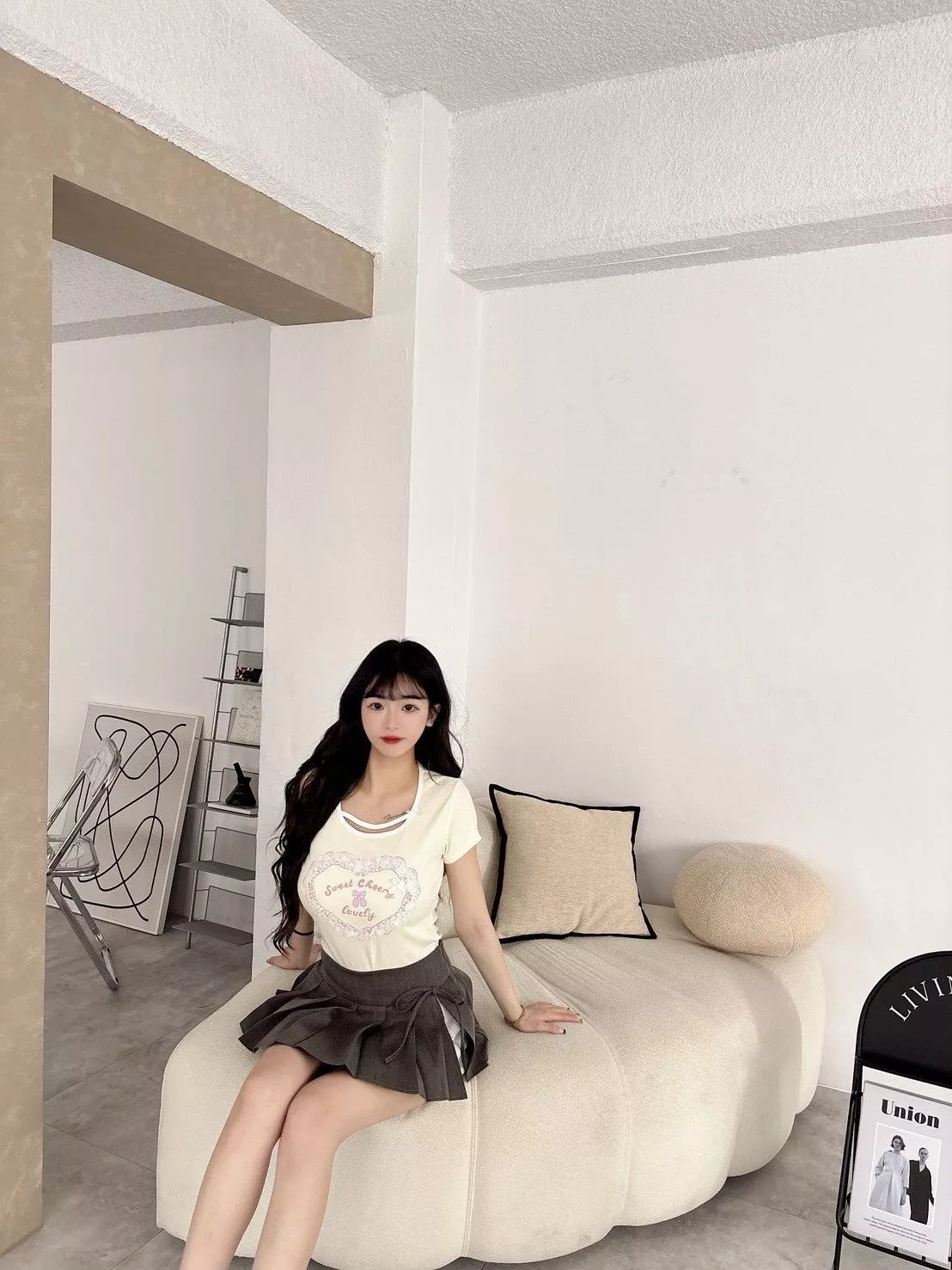 9931-2  愛心蕾絲櫻桃短T