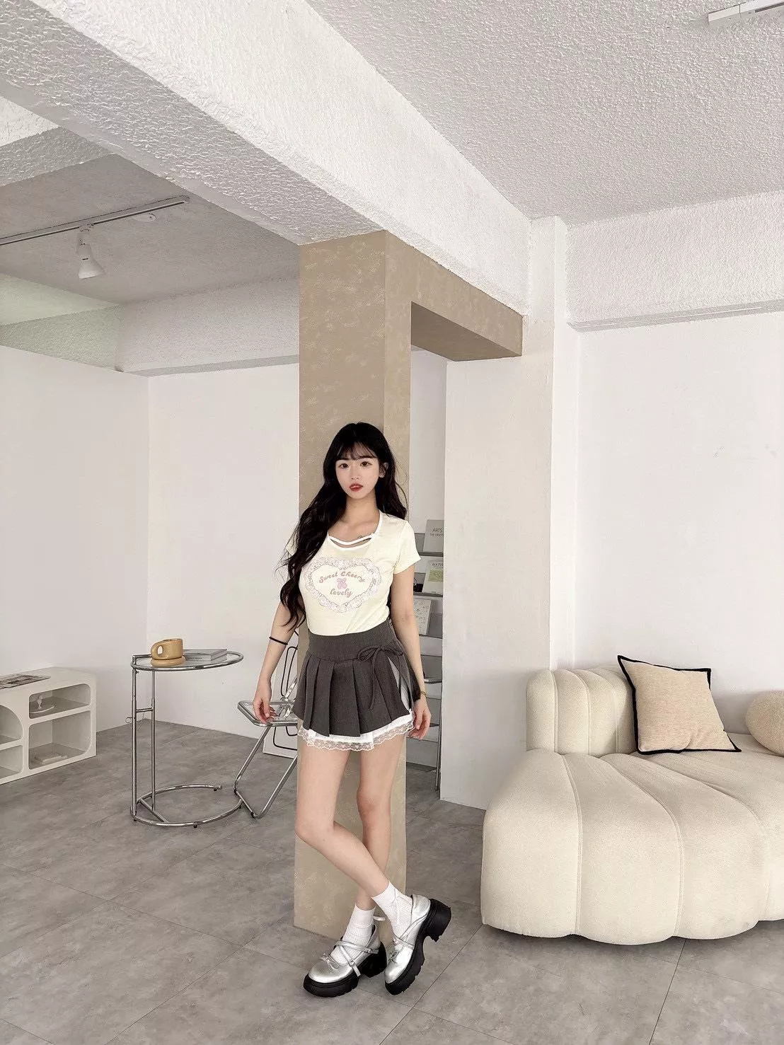 2589  拼接蕾絲百摺裙