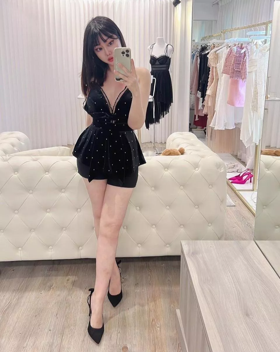 施華洛世奇水鑽絲絨上衣