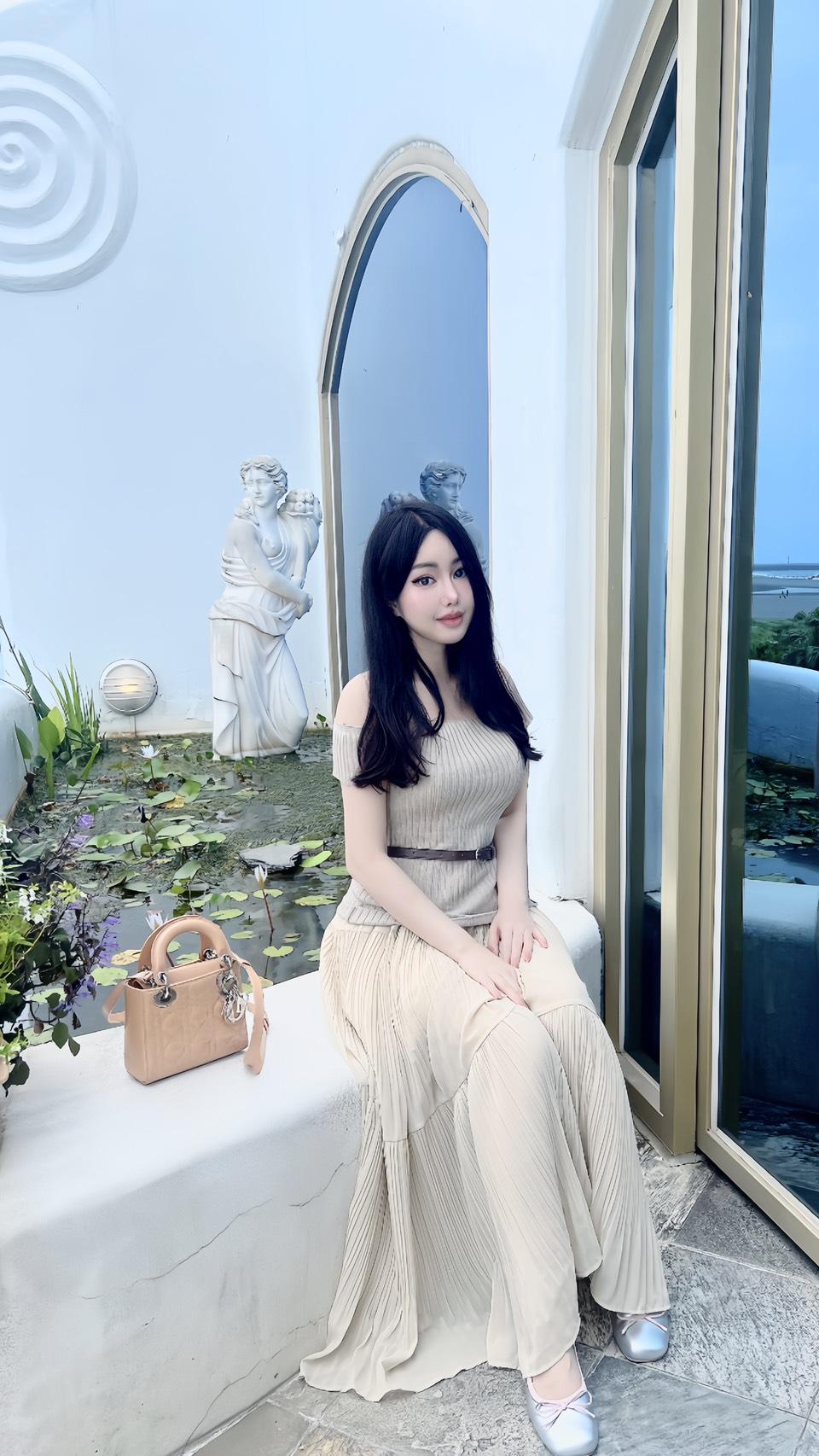 Divine muse氣質女神裸膚完美套裝