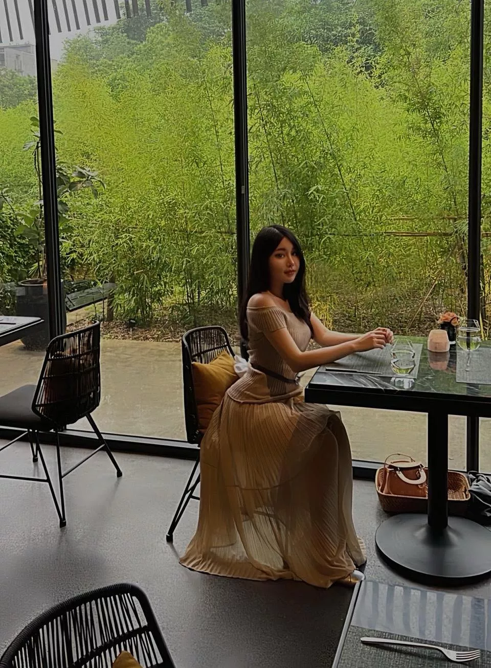 Divine muse氣質女神裸膚完美套裝